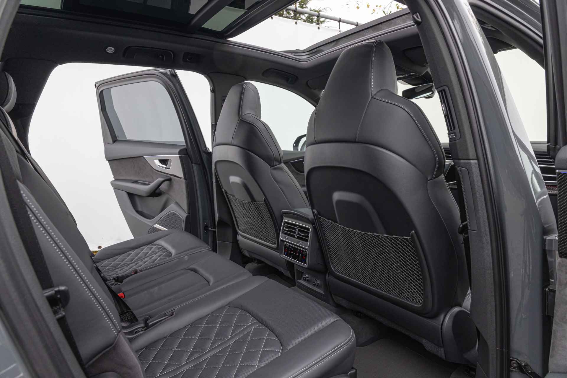 Audi SQ7 4.0 TFSI 507pk Quattro Pano S-stoelen B&O Standkachel Carbon Trekhaak - 19/40