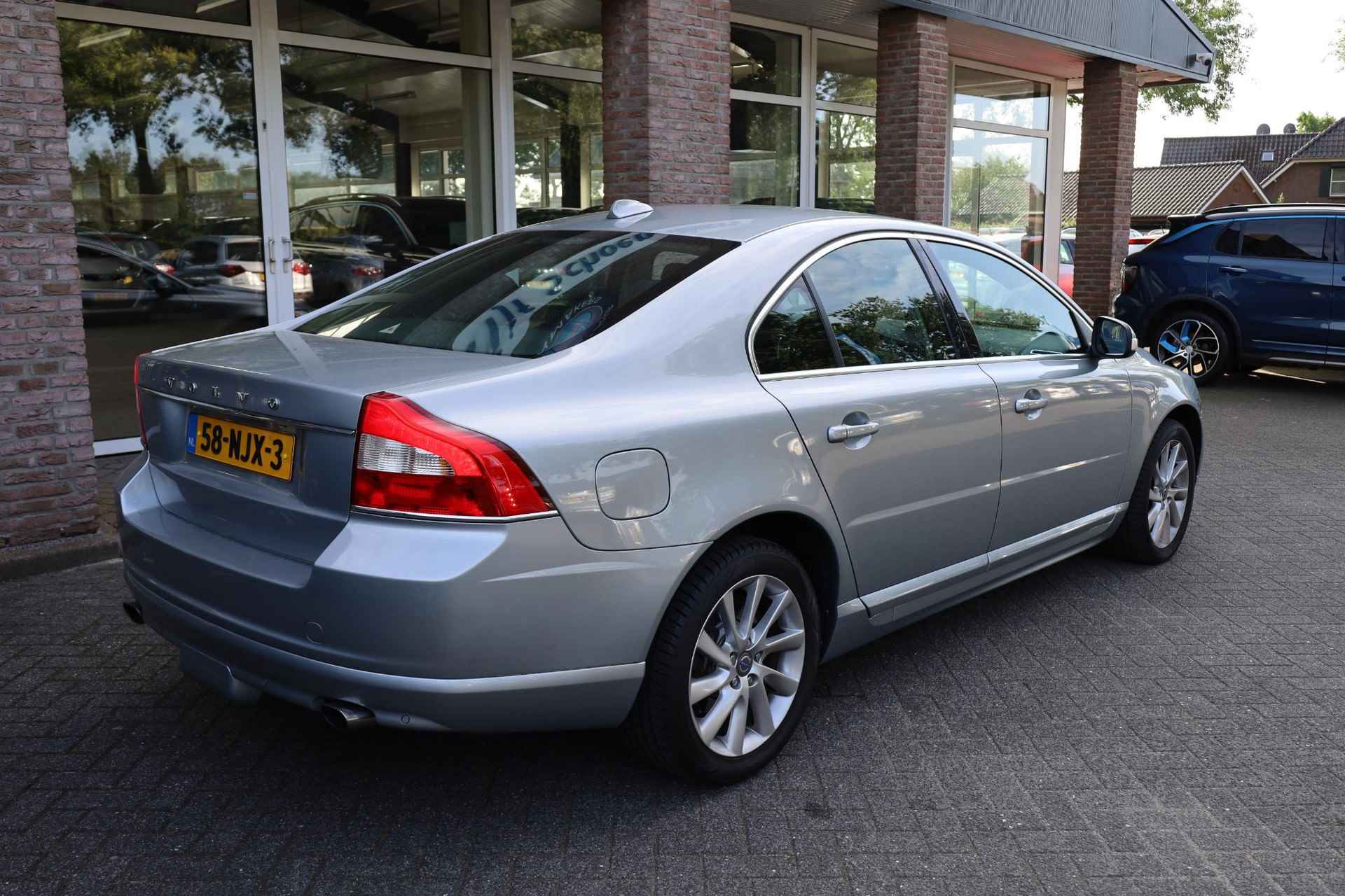 Volvo S80 2.0 T Limited Edition CAMERA LEER TREKHAAK-AFN STOELVERWARMING 2xPDC CRUISE CLIMA NAP 17"LMV ZEER-NETJES!! - 4/49