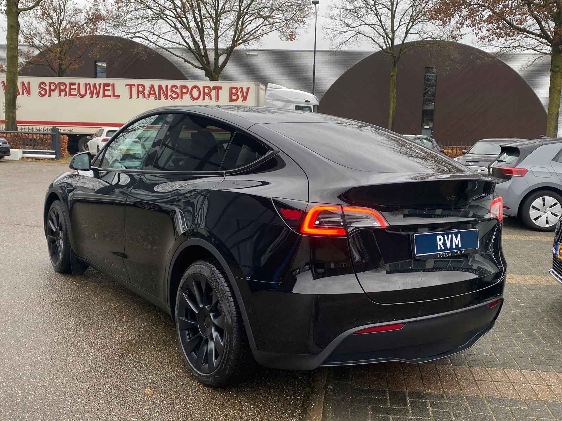 Tesla Model Y Long Range AWD 75 kWh | AUTOPILOT | LEDER | PANO | TESLA GARANTIE T/M 9-2026 - 5/29