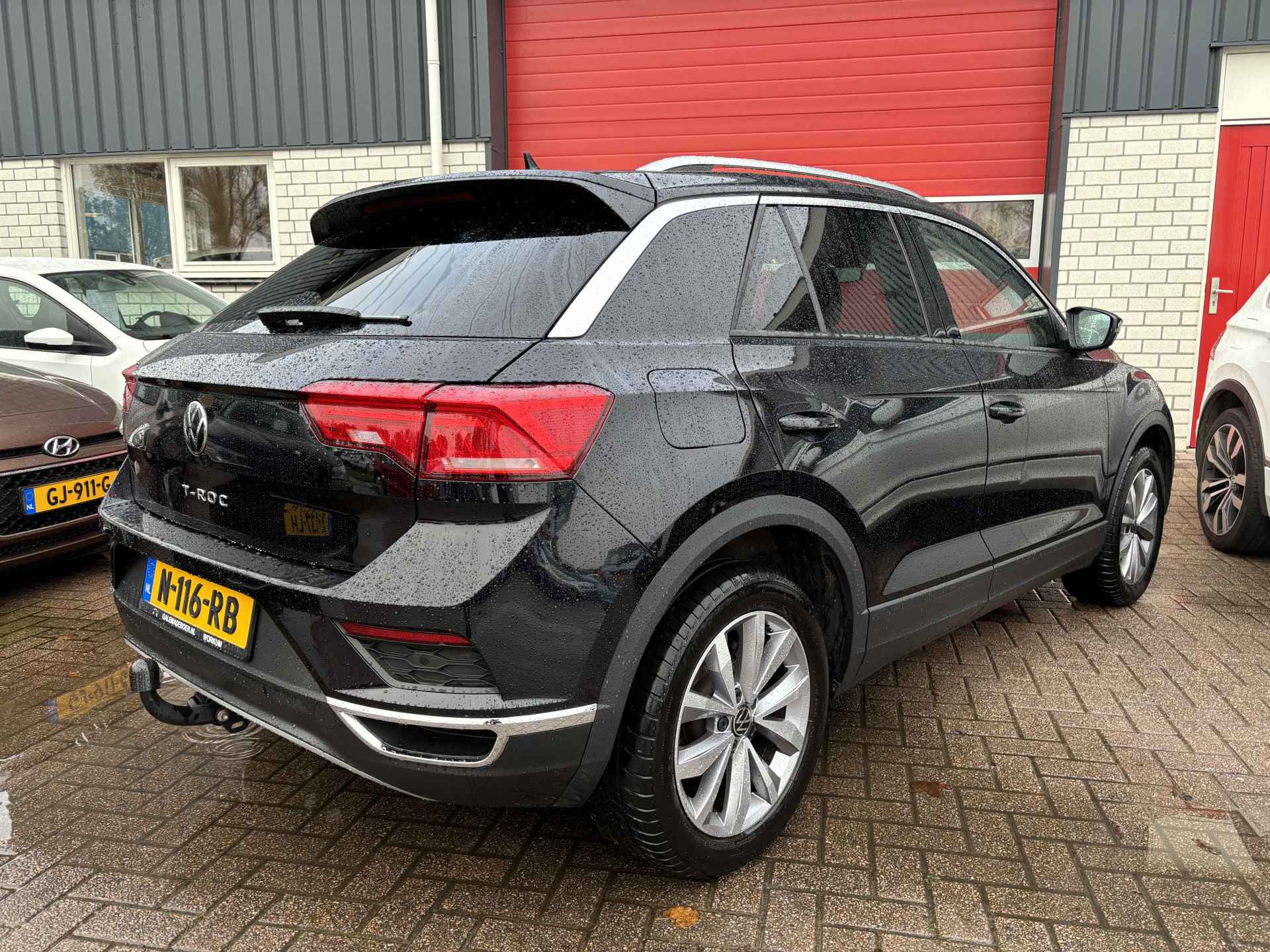 Volkswagen T-Roc 1.5 TSI Style Business TREKHAAK / VIRTUAL / STOELVERW / CAMERA / FULL LED / CARPLAY / NL-AUTO - 3/7