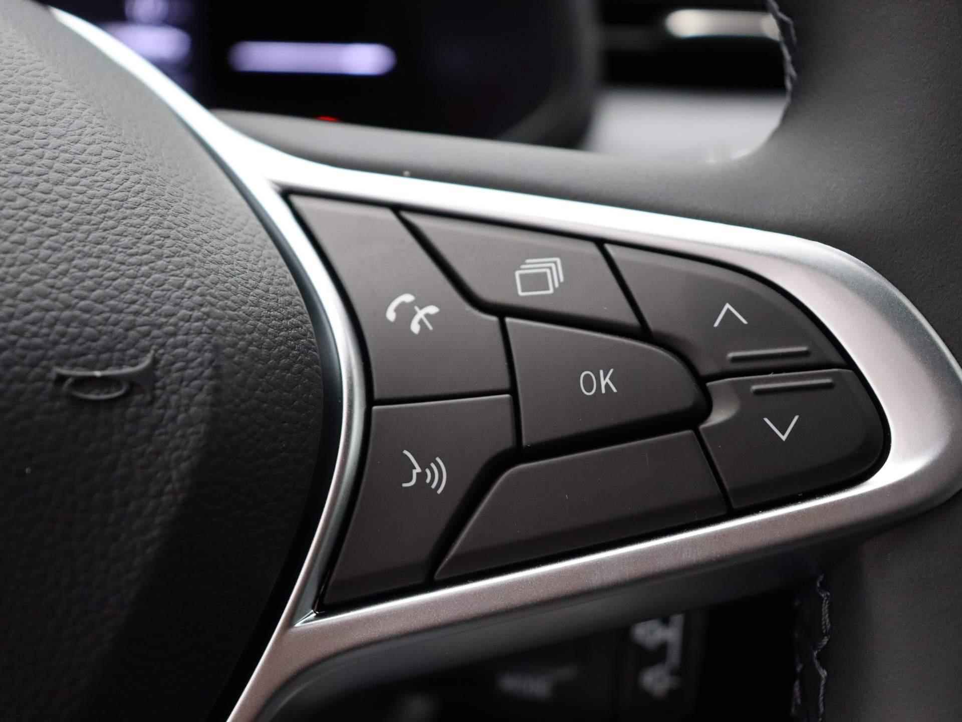 Renault Clio TCe 90pk Evolution | Achteruitrijcamera | Parkeersensoren Achter | Navigatie | Apple/Android Carplay | - 15/31