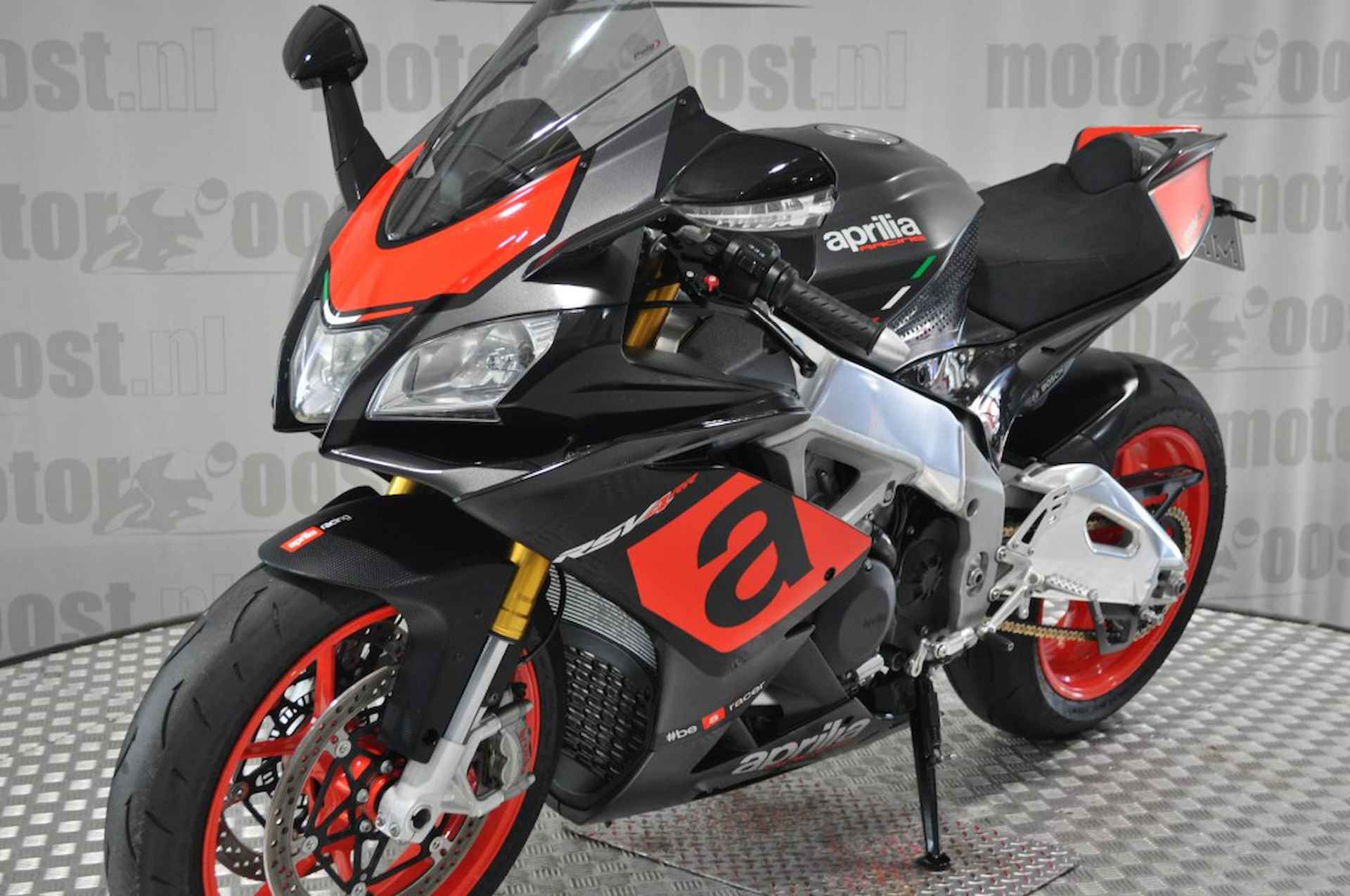 APRILIA Rsv 4 SPECIAL - 6/29