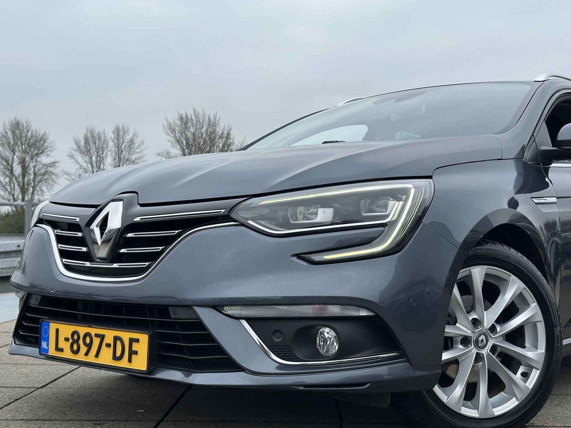 Renault Mégane Estate 1.3 TCe Bose | Navigatiesysteem | Parkeersensoren | Rijklaarprijs! | - 4/44