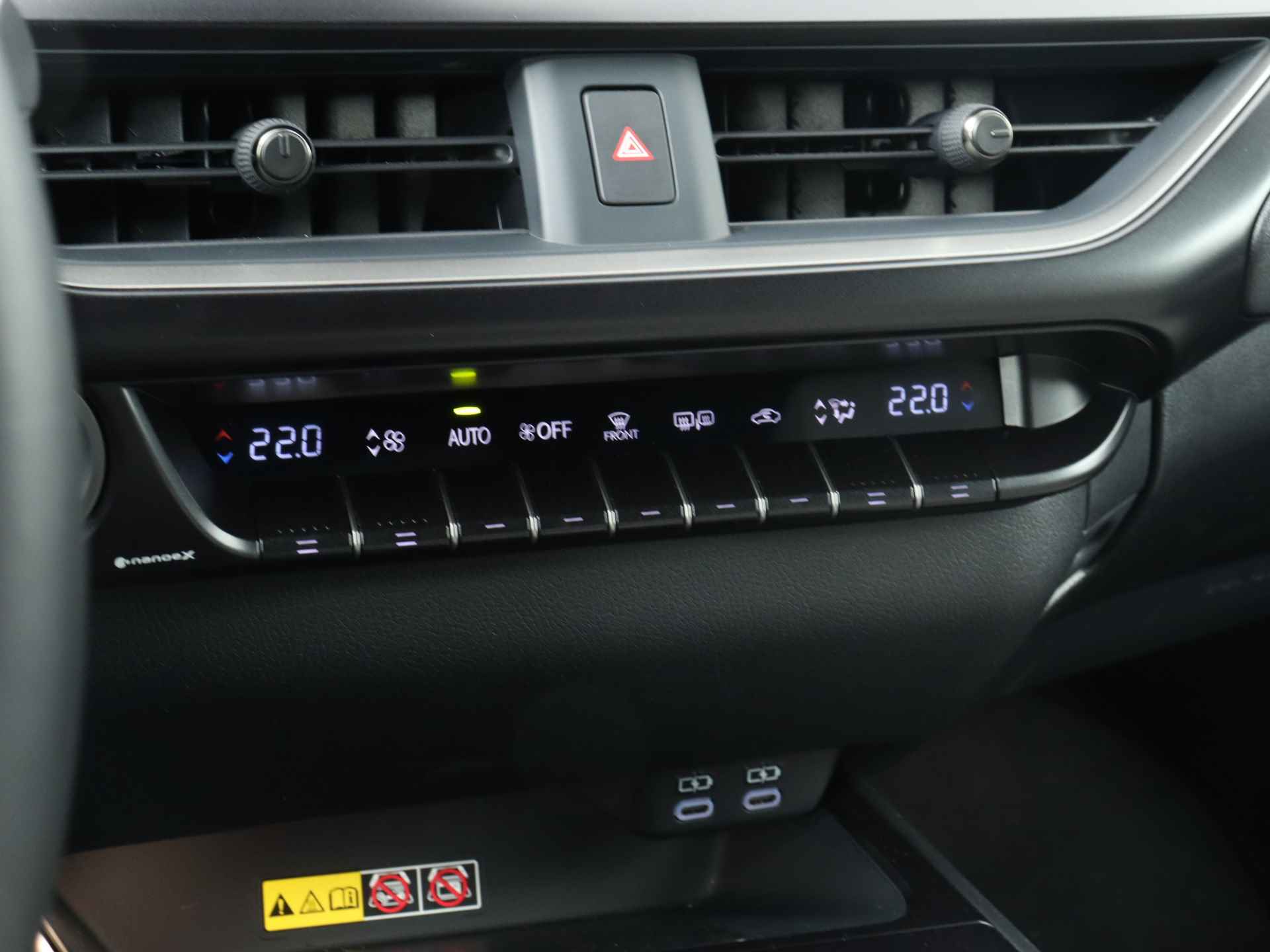 Lexus UX 250h F Sport Design | Leer | Stoelverwarming | Apple CarPlay / Android Auto | - 10/42