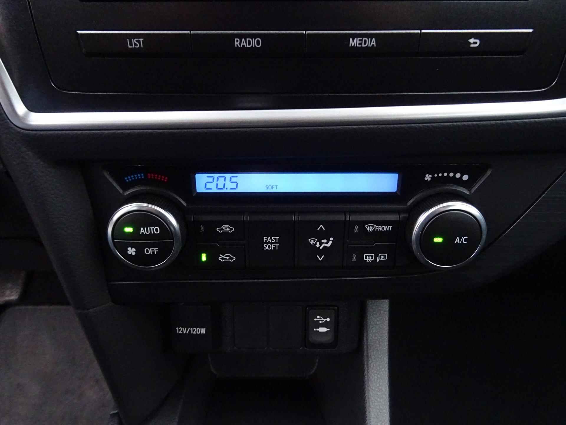 Toyota Auris 1.3 VVT-I NOW 5DRS ECC/CRUISE/MIST.LAMP/LMV/AFN.TREKHAAK - 24/36