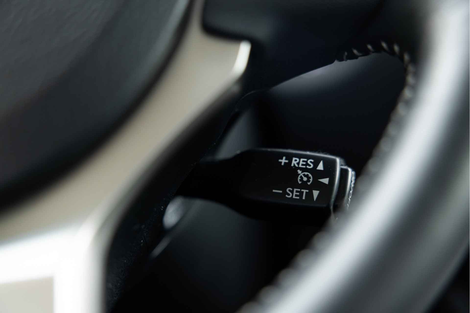 Lexus NX 300h AWD Business Line Limited | Voorstoelen verwarmd | Navigatie | Cruise Control | - 21/53