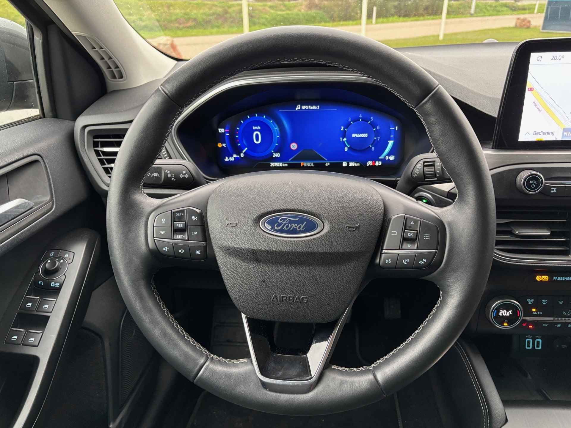 Ford Focus 1.0 EcoBoost Titanium X Business Navi I Camera I LED - 18/44