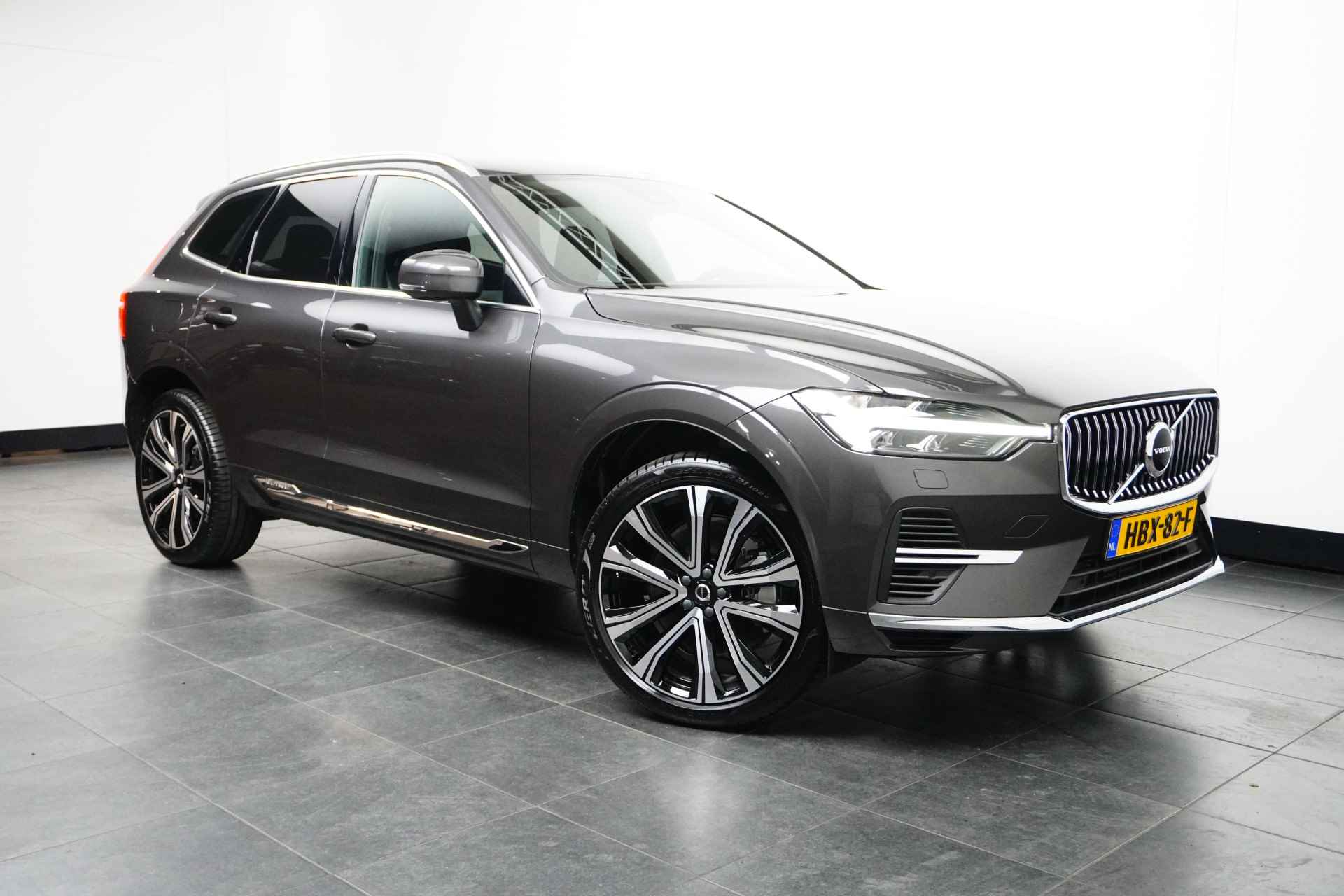 Volvo XC60 T6 Plug-in hybrid AWD Plus Bright | Trekhaak | Adaptive LED | Panoramadak | 21 Inch | Gelaagd Glas - 4/34