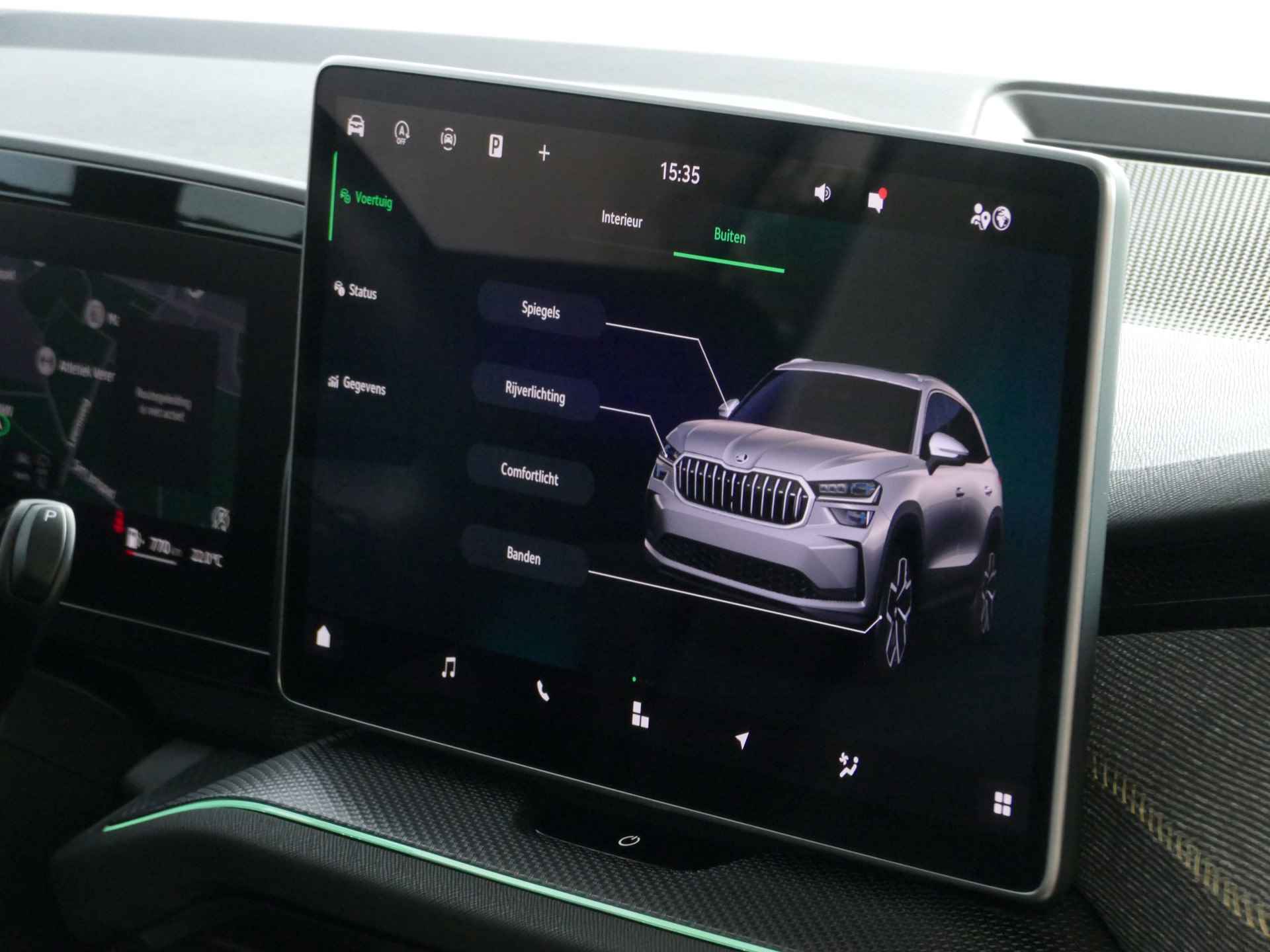 Škoda Kodiaq NIEUWSTE MODEL 1.5 eTSI 7P BUSINESS EDIT PANO ELEK.STOEL/KLEP NAVI XL CAMERA STOELVERW. 06/2024 - 43/98