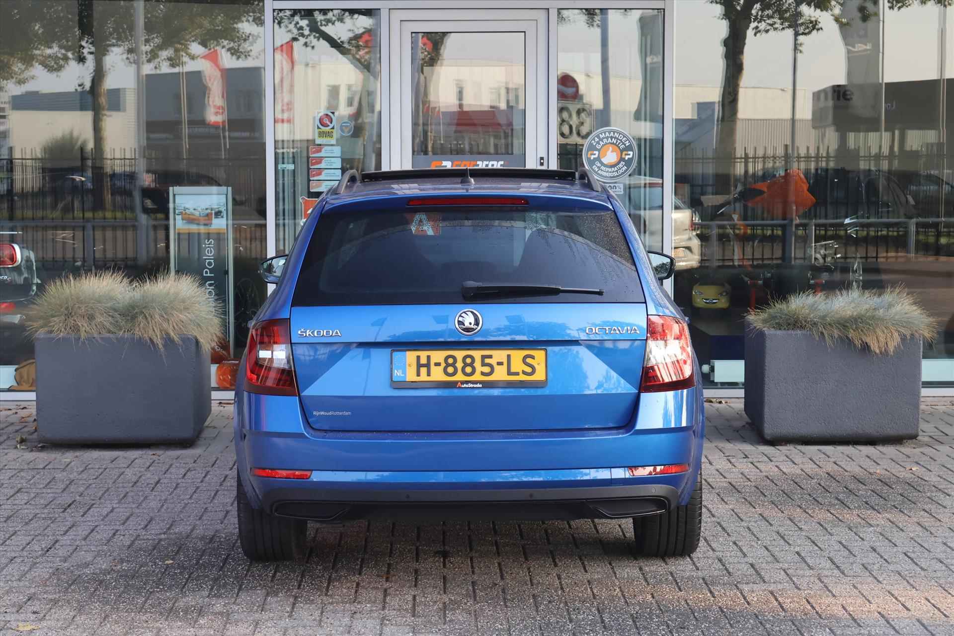 Skoda Octavia Combi 1.5 TSI Greentech Sport 150pk | DAB | Navi | Pano | Carplay | 1ste Eigenaar - 13/52