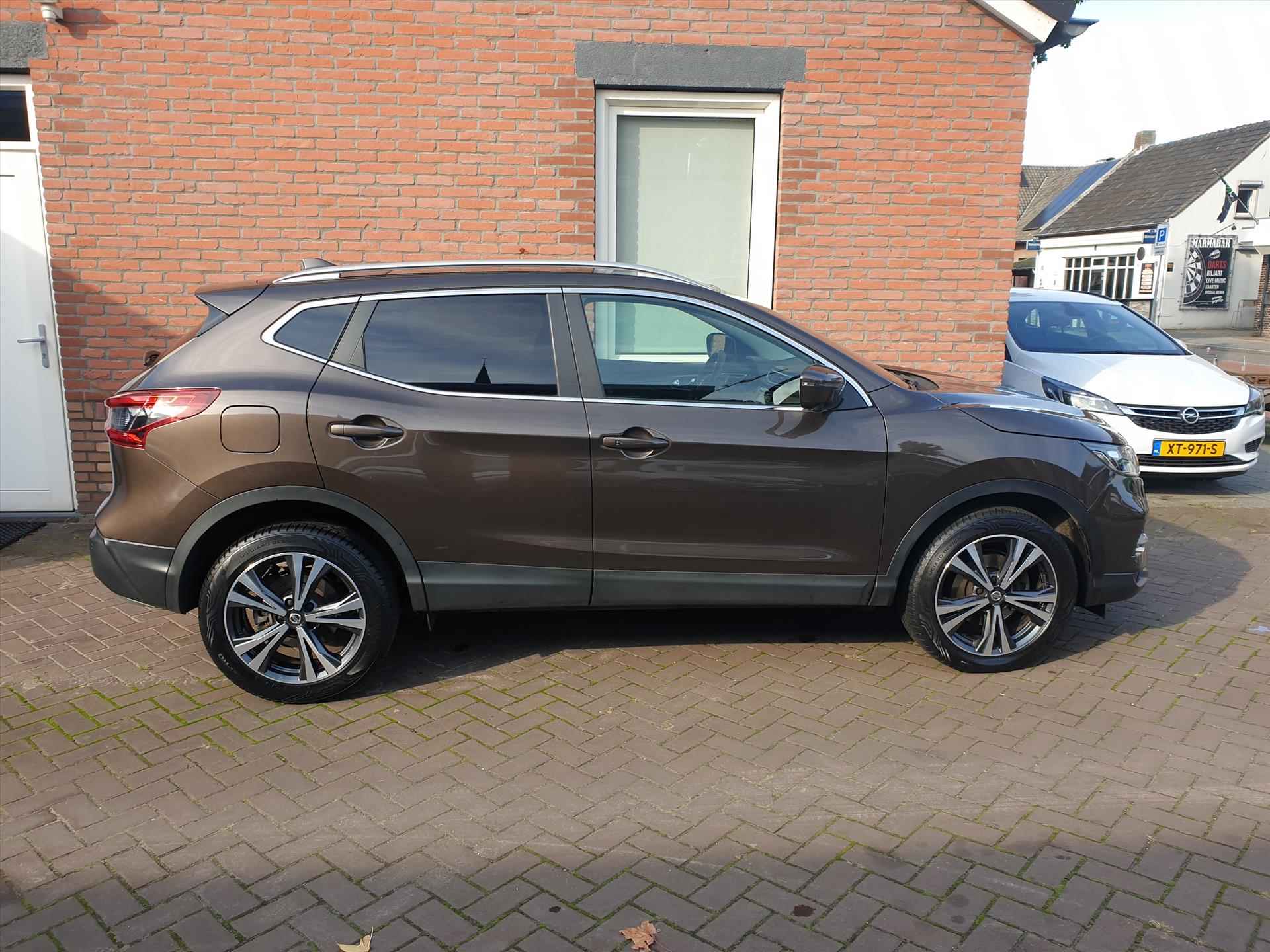 NISSAN Qashqai 1.2 115pk DIG-T N-Connecta - 2/33