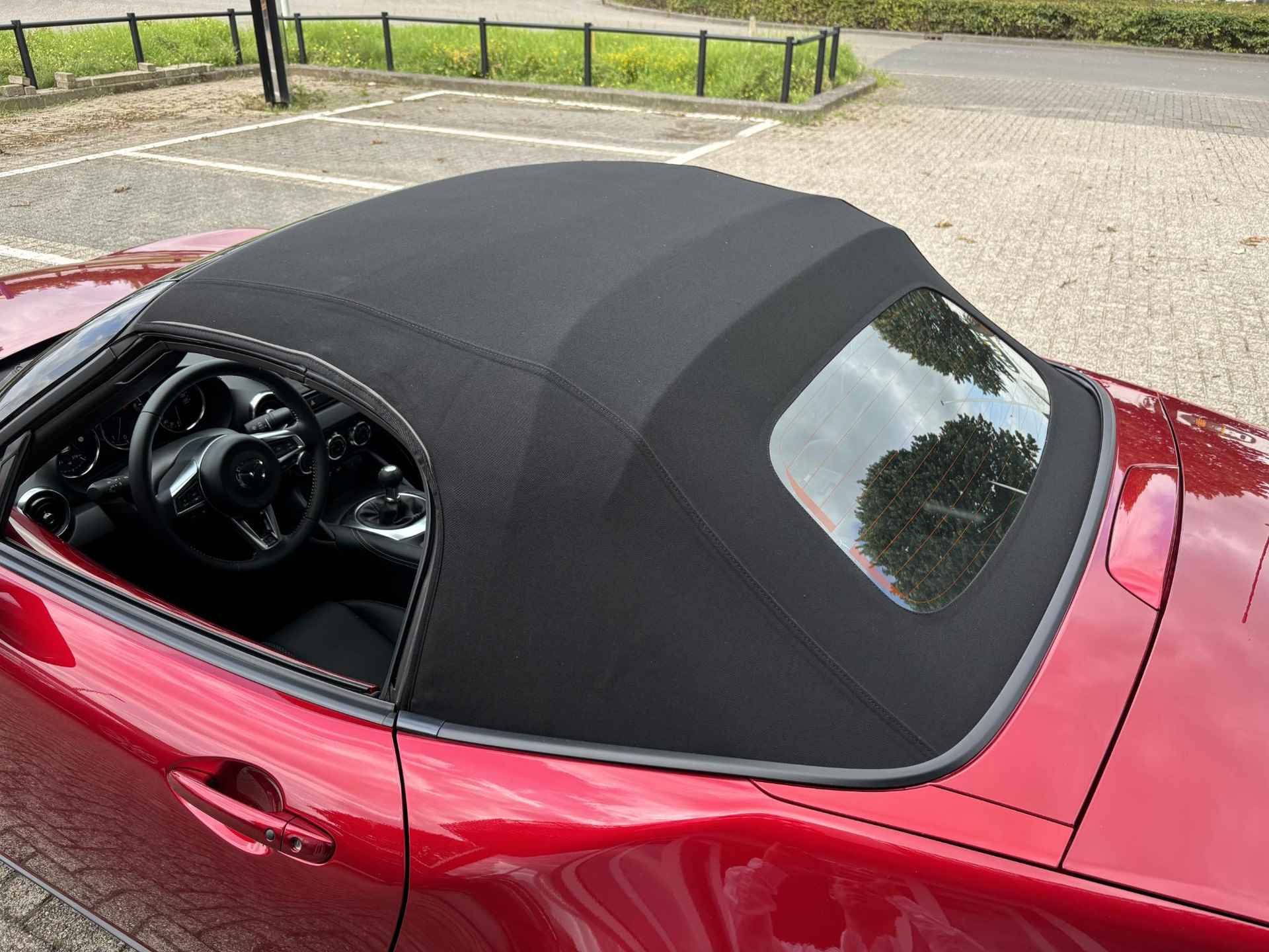 Mazda MX-5 1.5 Sky-G 132 Exclusive-Line /1e eigenaar/Dealeronderhouden/Navi/ECC/Keyless/Leder/CarPlay - 22/27