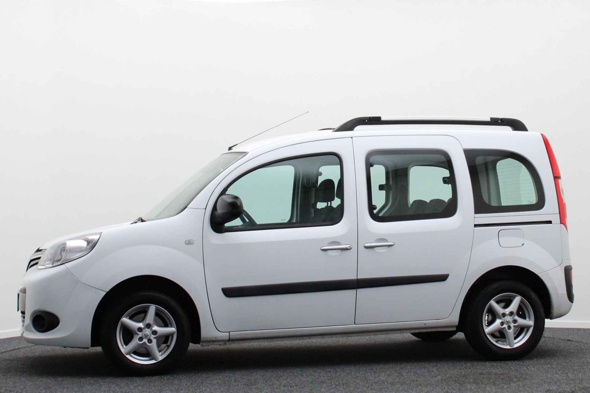 Renault Kangoo Family 1.2 TCe Automaat 5-Persoons, Climate, Cruise, Navigatie, PDC, Bluetooth, Elektr. Pakket, 15'' - 8/47