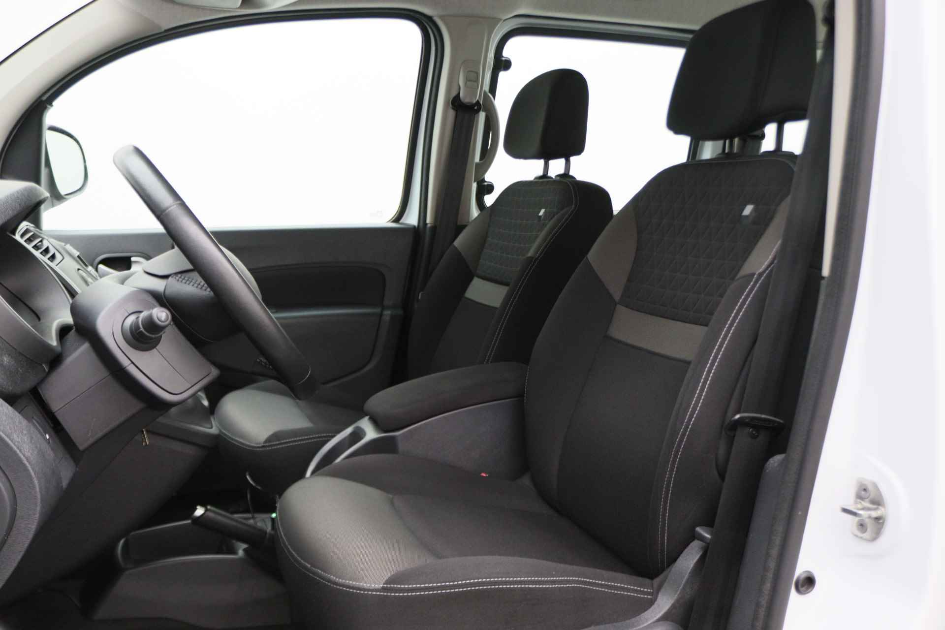 Renault Kangoo Family 1.2 TCe Automaat 5-Persoons, Climate, Cruise, Navigatie, PDC, Bluetooth, Elektr. Pakket, 15'' - 10/47