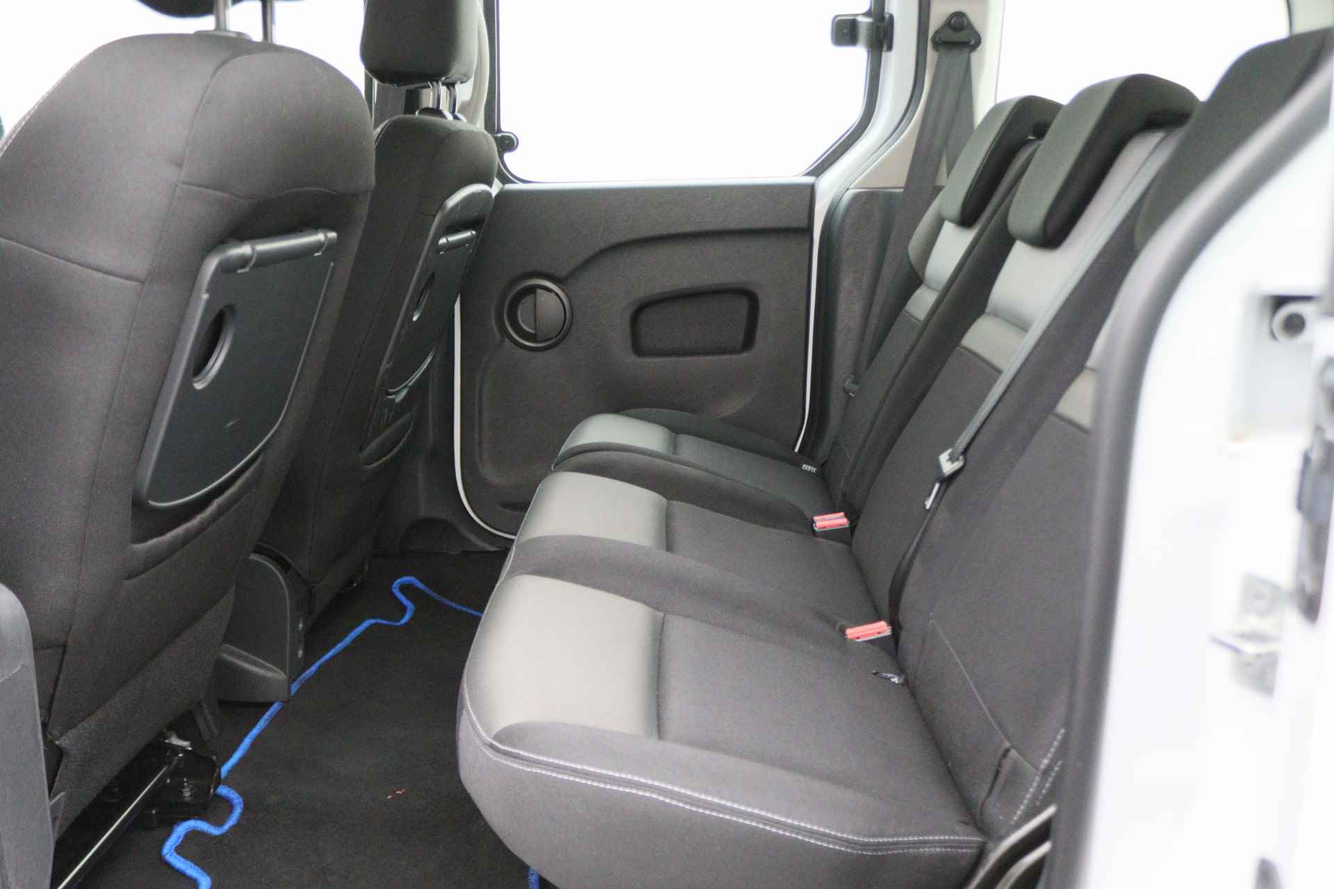 Renault Kangoo Family 1.2 TCe Automaat 5-Persoons, Climate, Cruise, Navigatie, PDC, Bluetooth, Elektr. Pakket, 15'' - 14/47