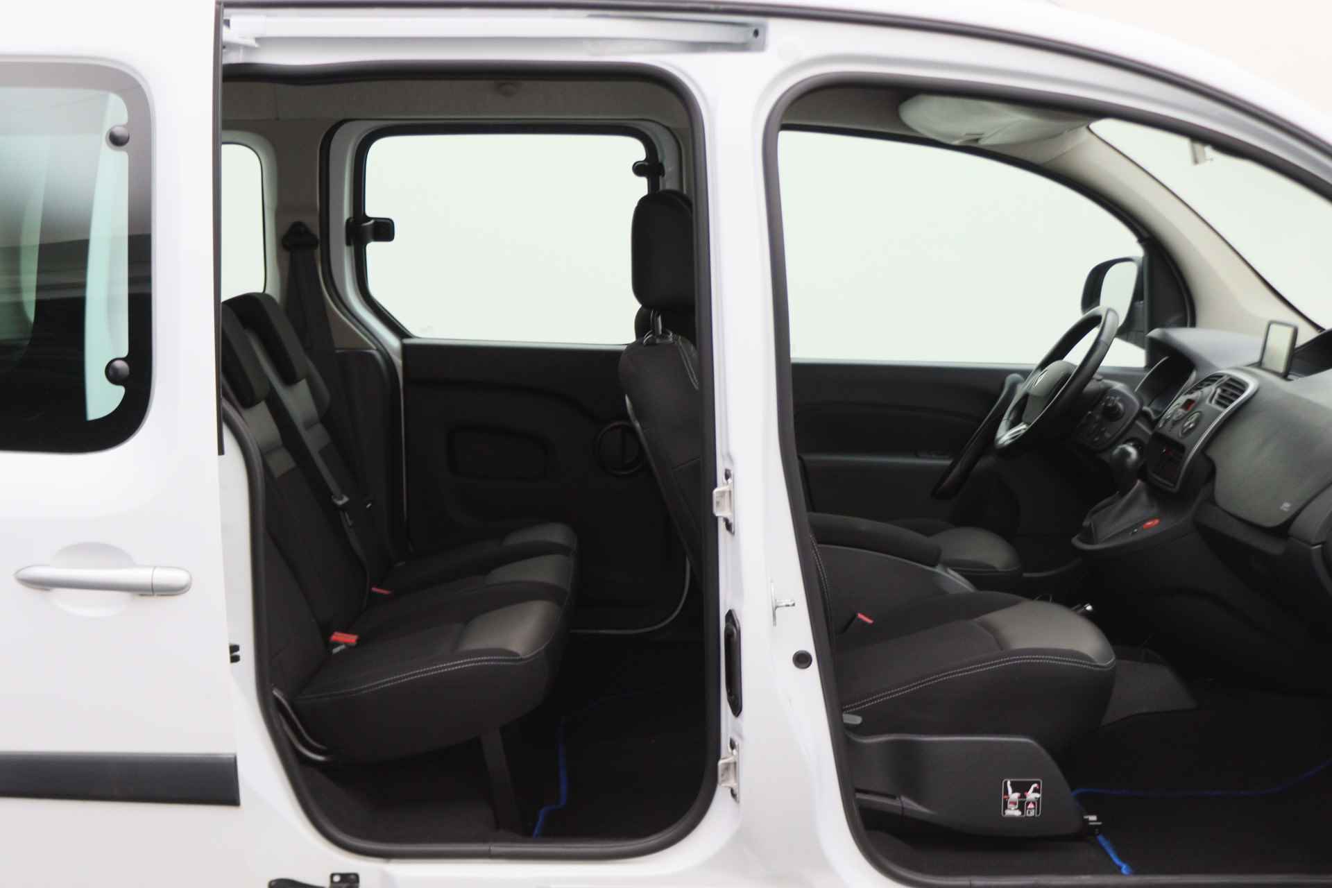 Renault Kangoo Family 1.2 TCe Automaat 5-Persoons, Climate, Cruise, Navigatie, PDC, Bluetooth, Elektr. Pakket, 15'' - 16/47