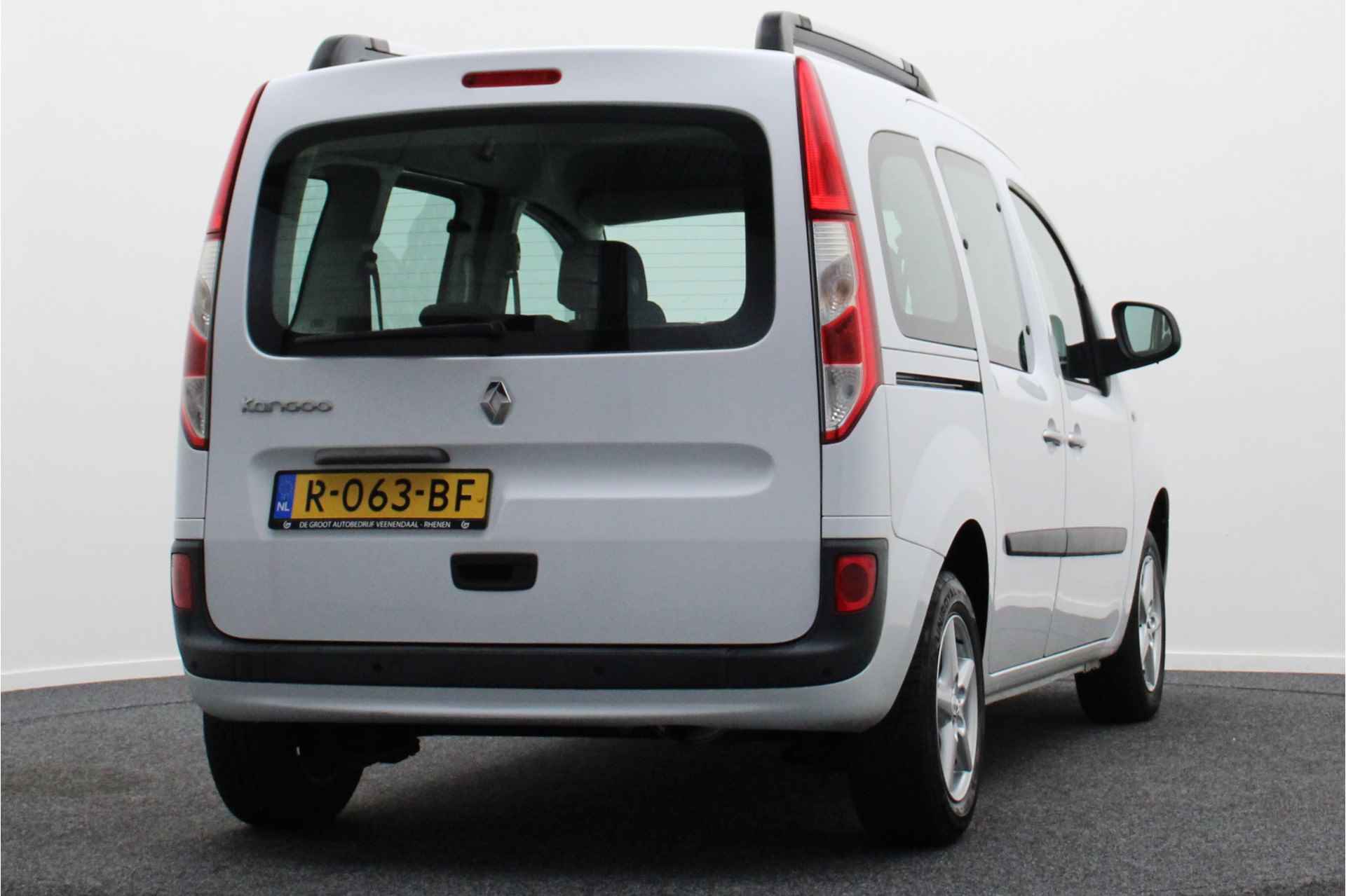 Renault Kangoo Family 1.2 TCe Automaat 5-Persoons, Climate, Cruise, Navigatie, PDC, Bluetooth, Elektr. Pakket, 15'' - 25/47