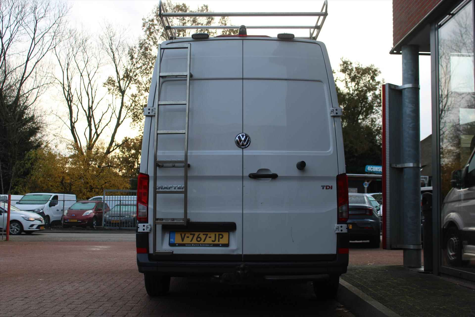 Volkswagen Crafter 2.0TDI L3H2 *Highline* | Imperial | Trekhaak | Carplay | Navigatie | A/C | Camera | - 6/18