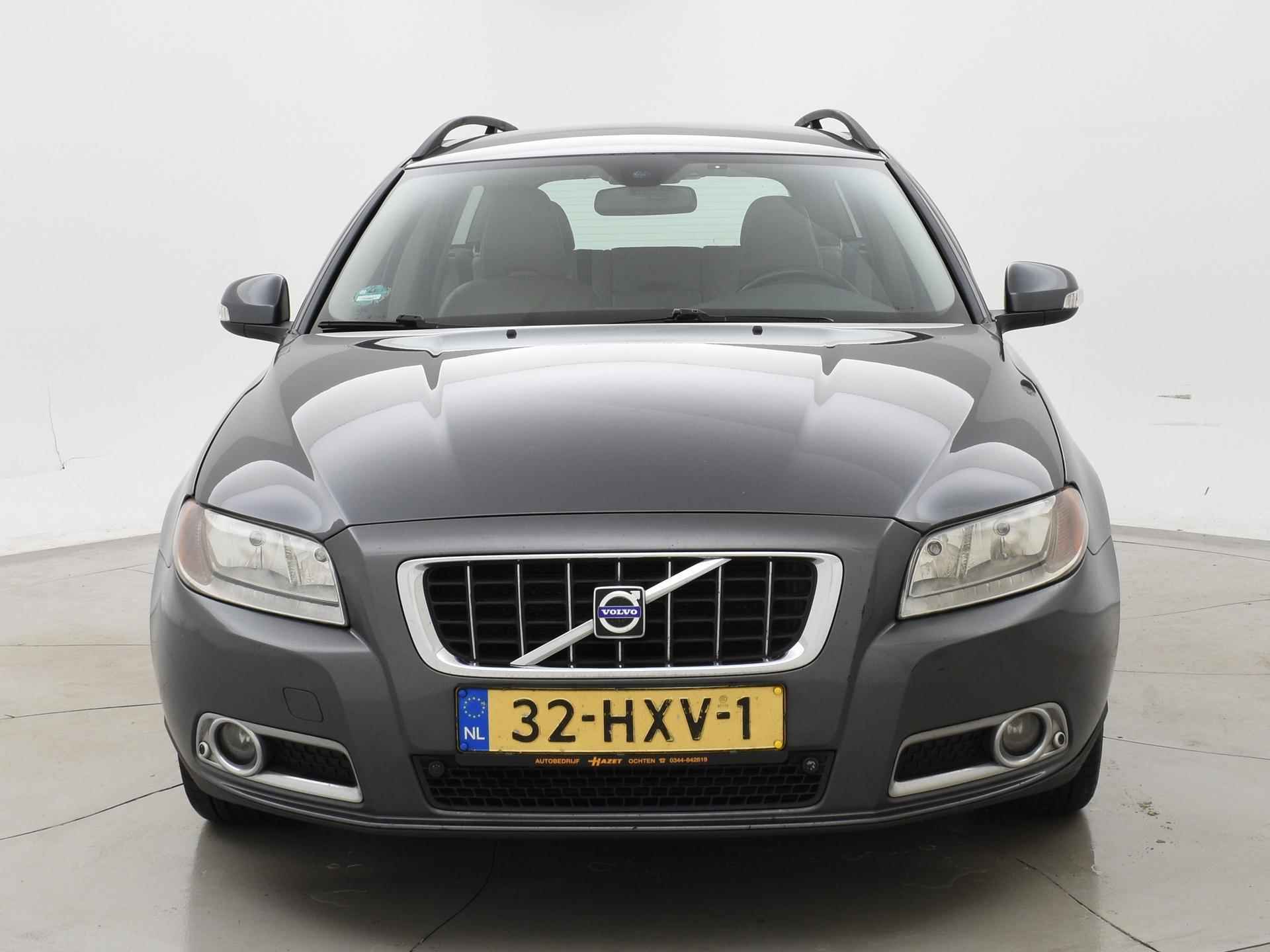 Volvo V70 2.0D 136 PK + LEDER | TREKHAAK | CRUISE CONTROL - 7/28