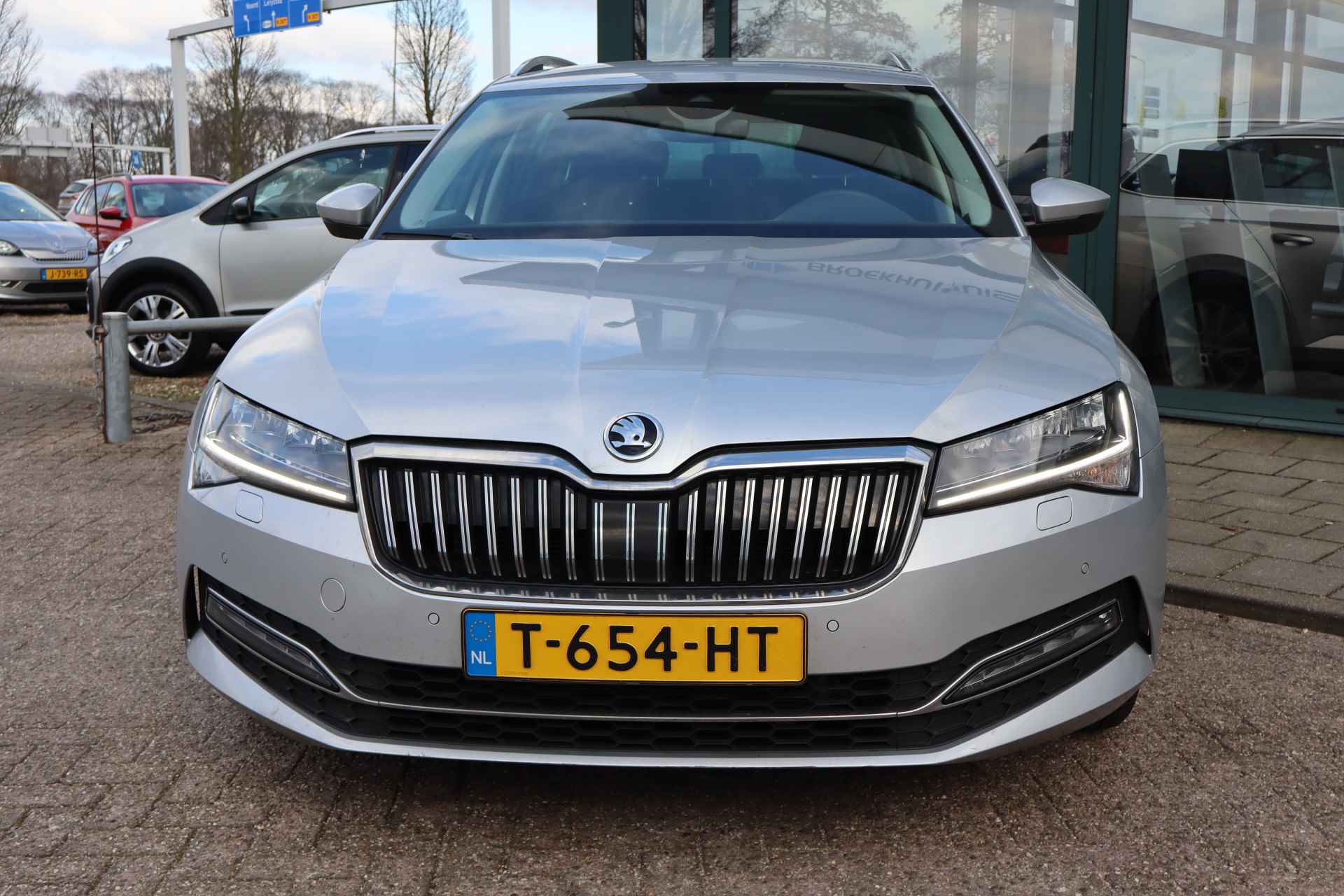 Škoda Superb Combi 1.5 TSI ACT Business Edition Plus | Navigatie | Stoelverwarming | Trekhaak | - 5/17