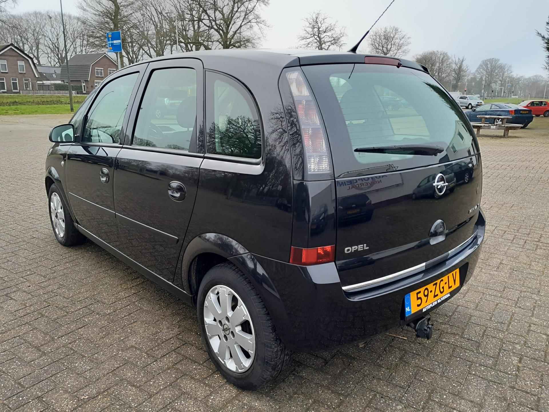 Opel Meriva 1.6-16V Temptation in Nederland nieuw geleverde auto met trekhaak en een unieke lage kilometerstand! - 8/16