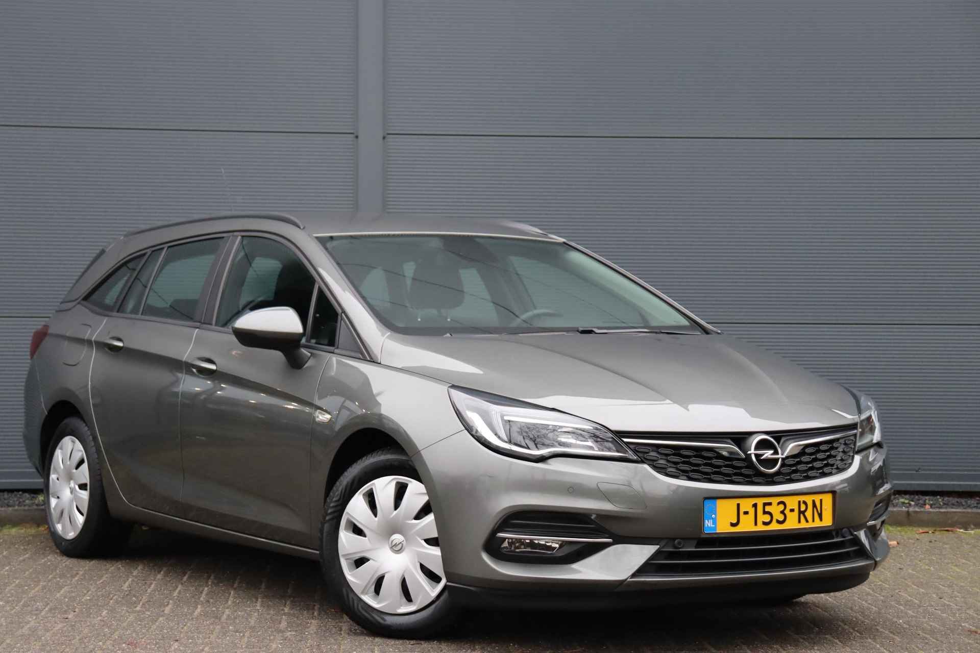 Opel Astra Sports Tourer 1.2T Business Edition AGR Parkeersensoren Navigatie - 3/34