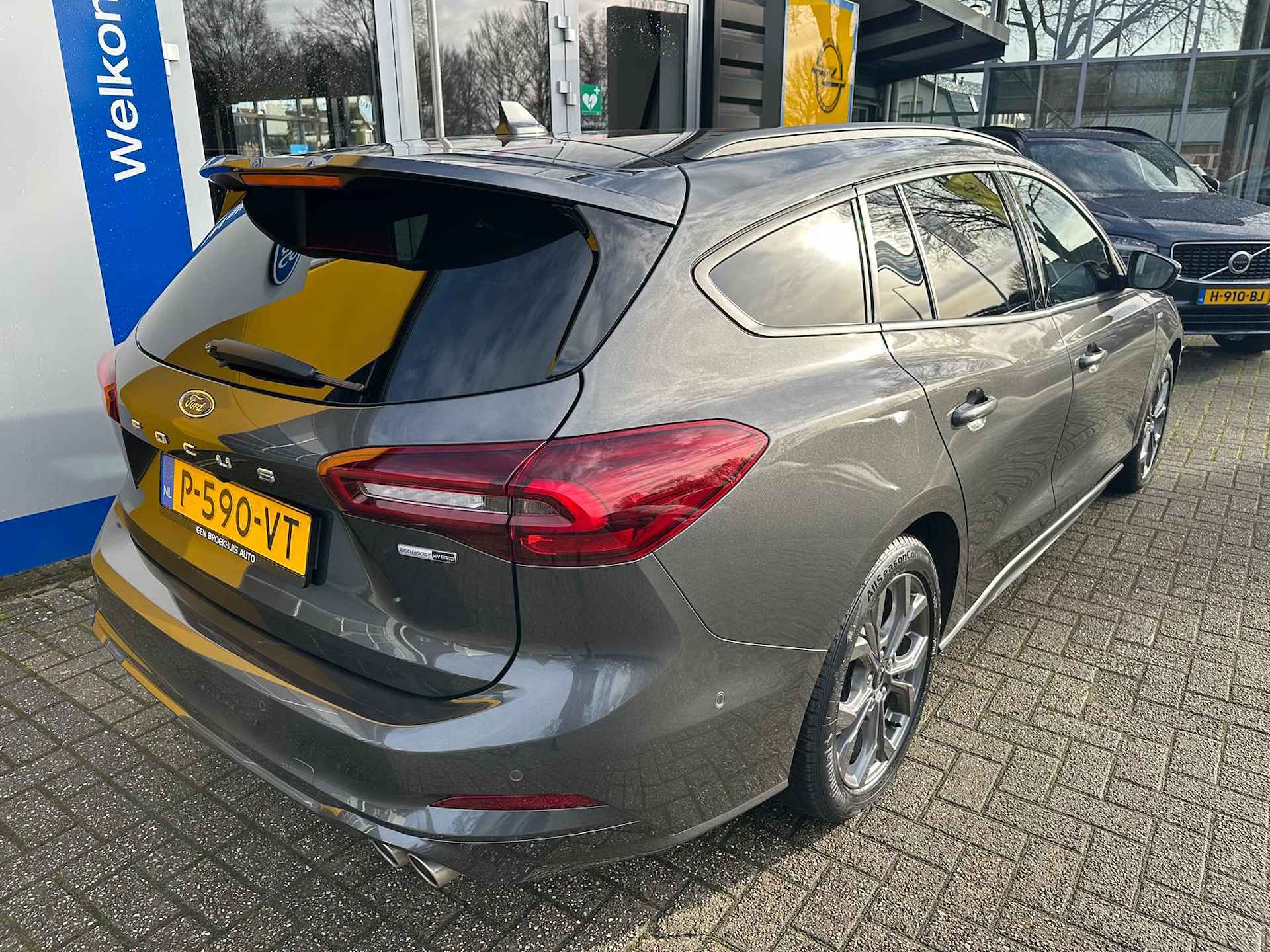 Ford FOCUS Wagon 1.0 125PK Hybrid ST-LINE STYLE | STOEL- STUUR- EN VOORRUITVERWARMING| NAVIGATIE| CAMERA| PARKEERSENSOREN V+A| KEYLESS START & EN - 7/36