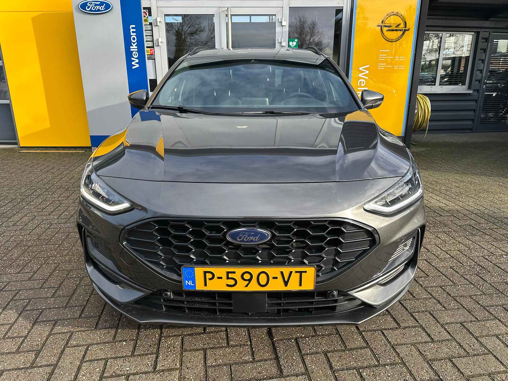 Ford FOCUS Wagon 1.0 125PK Hybrid ST-LINE STYLE | STOEL- STUUR- EN VOORRUITVERWARMING| NAVIGATIE| CAMERA| PARKEERSENSOREN V+A| KEYLESS START & EN - 10/36