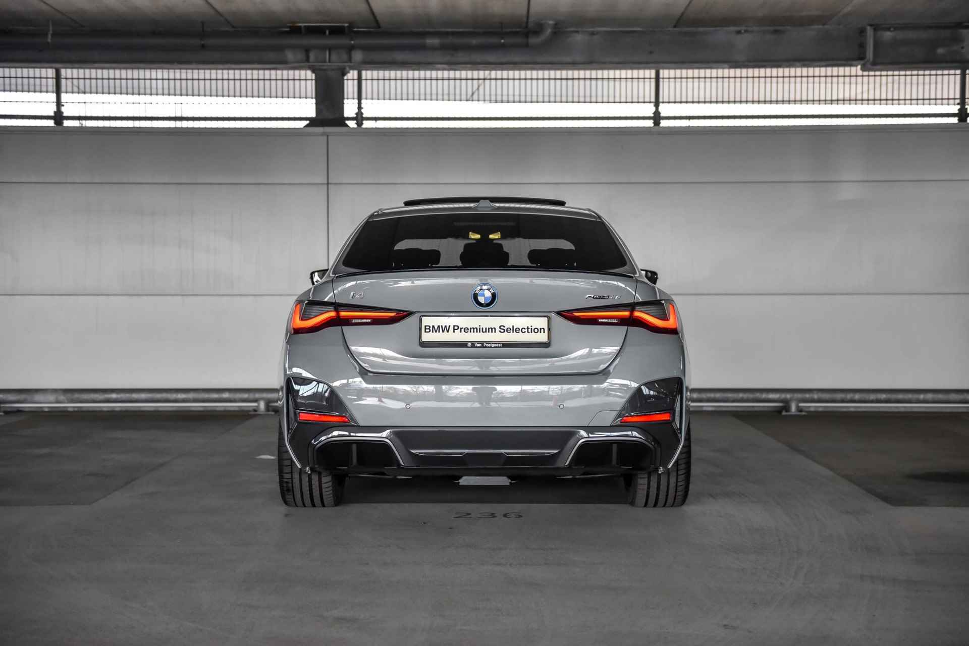 BMW i4 eDrive40 High Executive 84 kWh | M Sport Pro | Glazen schuif-/kanteldak - 7/21