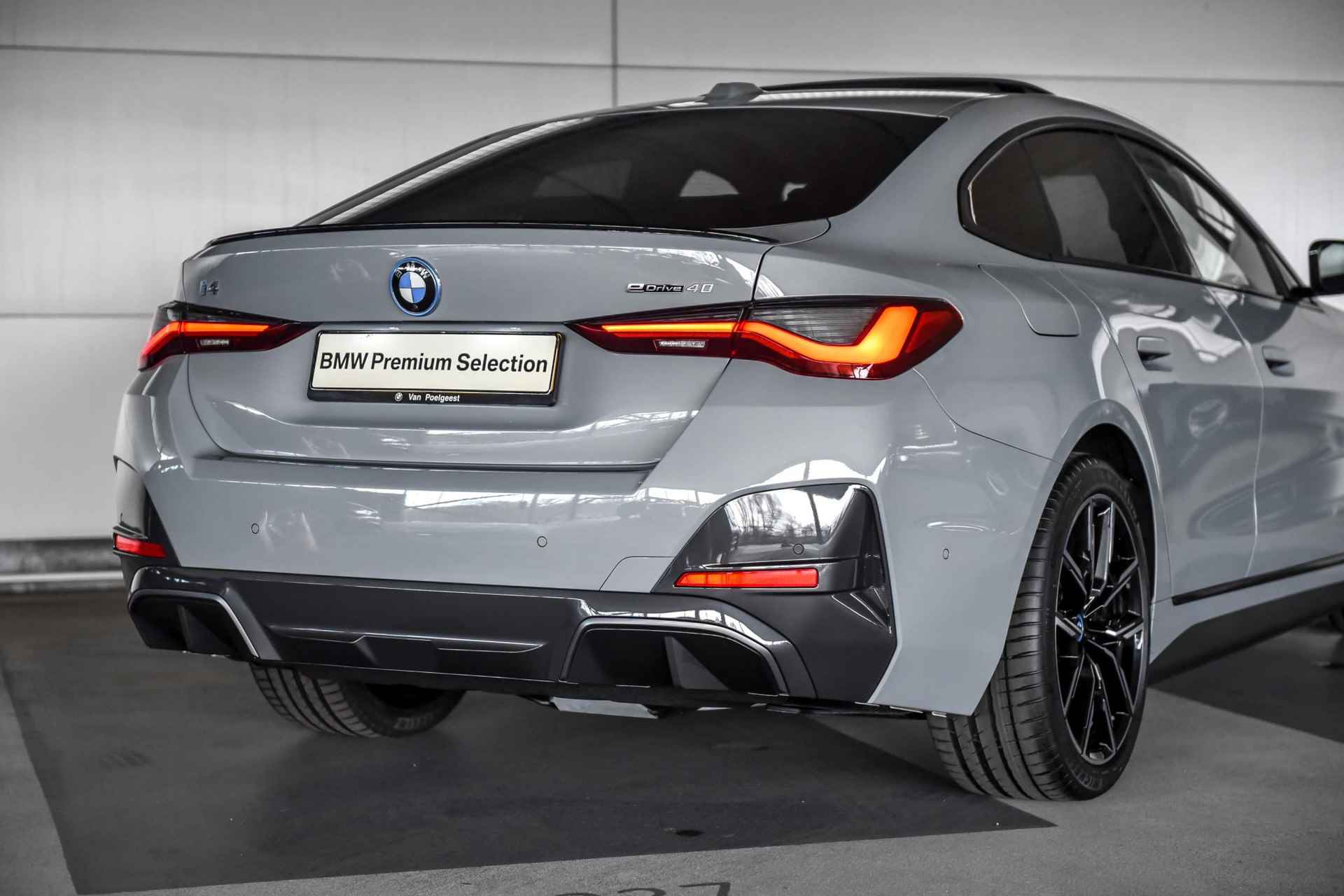 BMW i4 eDrive40 High Executive 84 kWh | M Sport Pro | Glazen schuif-/kanteldak - 21/21