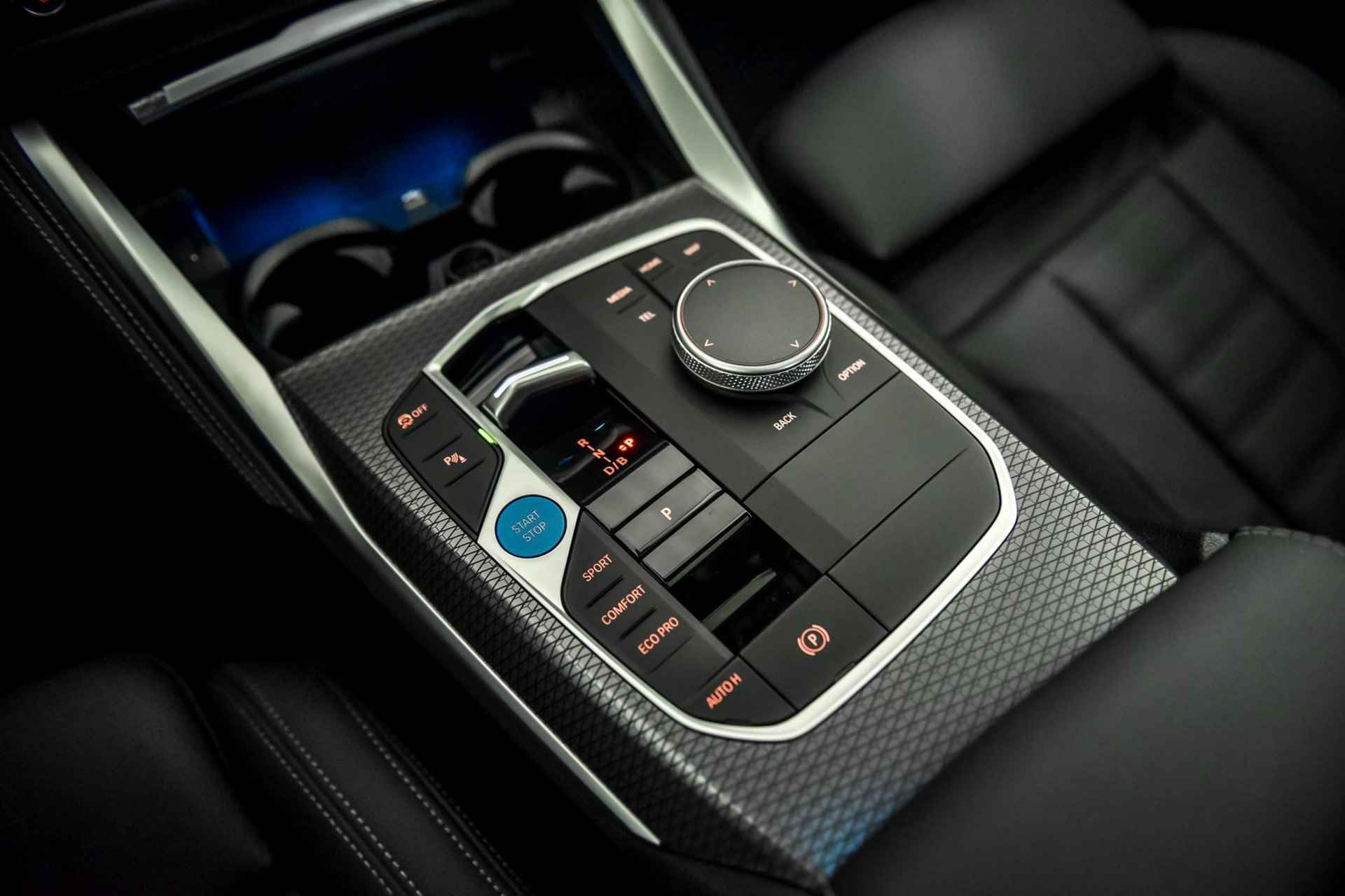 BMW i4 eDrive40 High Executive 84 kWh | M Sport Pro | Glazen schuif-/kanteldak - 17/21
