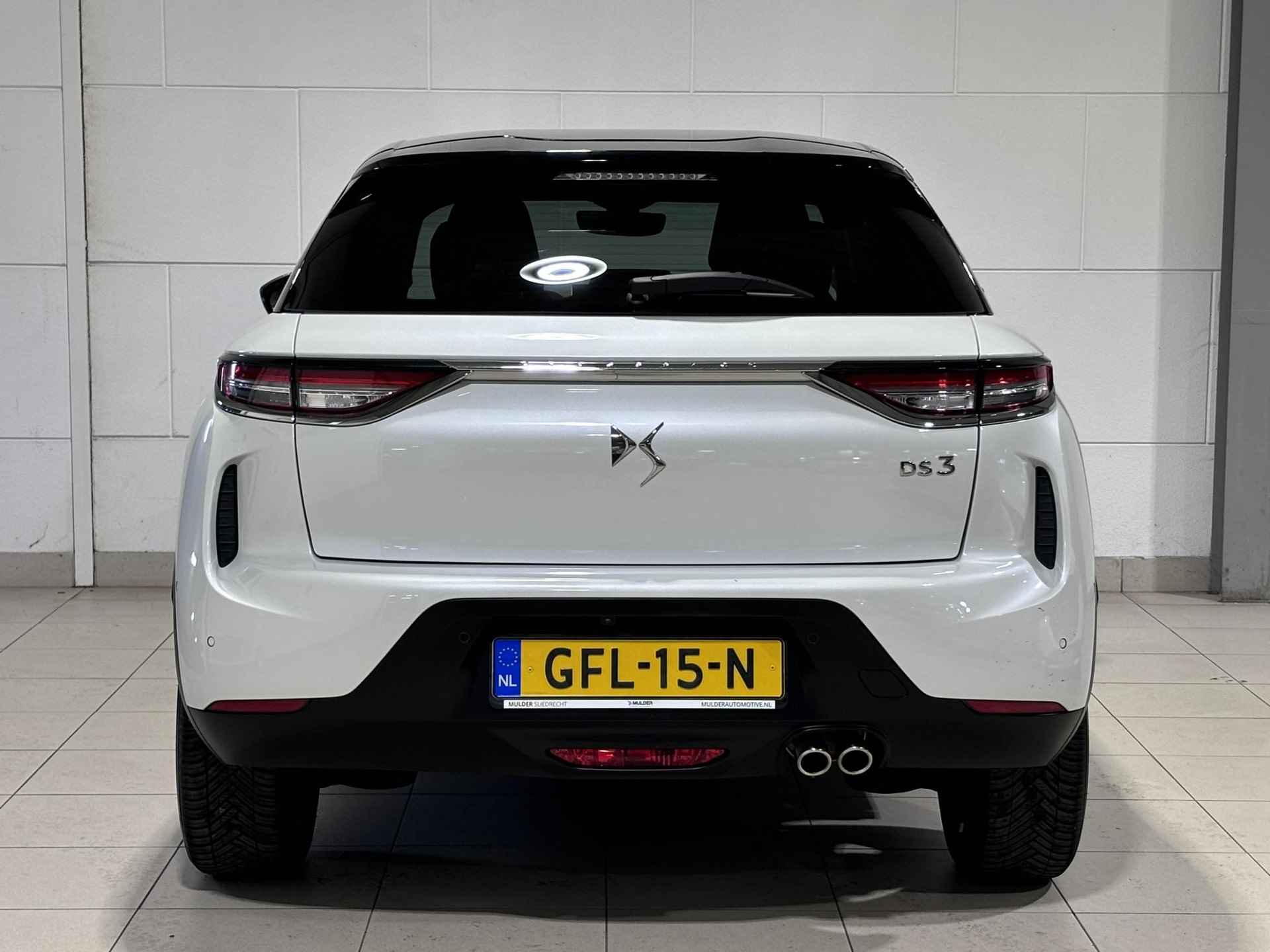 DS DS 3 Crossback SUV Grand Chic Rivoli 1.2 PureTech 130pk EAT8 AUTOMAAT | NAVI | CAMERA | DS MATRIX LED | LEDER | STOELVERW. | ADAPTIVE CRUISE | DODEHOEKBEW. | 18" LM | SMART KEYLESS ENTRY - 7/62