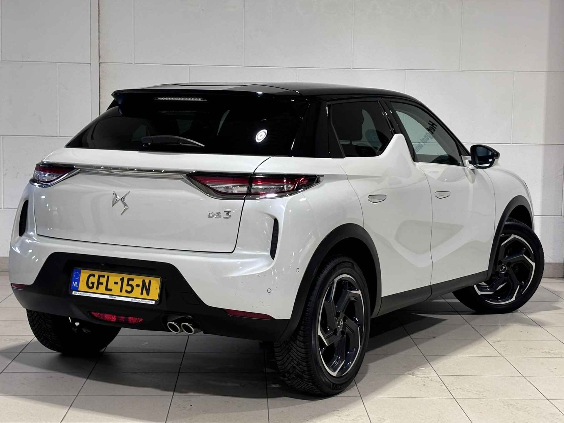 DS DS 3 Crossback SUV Grand Chic Rivoli 1.2 PureTech 130pk EAT8 AUTOMAAT | NAVI | CAMERA | DS MATRIX LED | LEDER | STOELVERW. | ADAPTIVE CRUISE | DODEHOEKBEW. | 18" LM | SMART KEYLESS ENTRY - 9/62