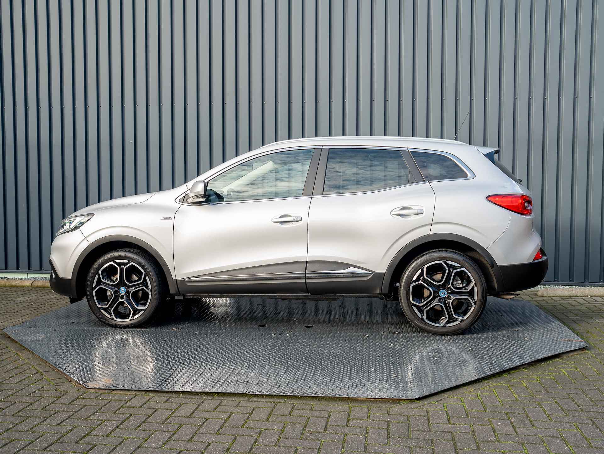 Renault Kadjar 1.2 TCe 130Pk Bose | 19'' | Panodak | Stoelverw. | Apple Carplay | Prijs Rijklaar!! - 3/44