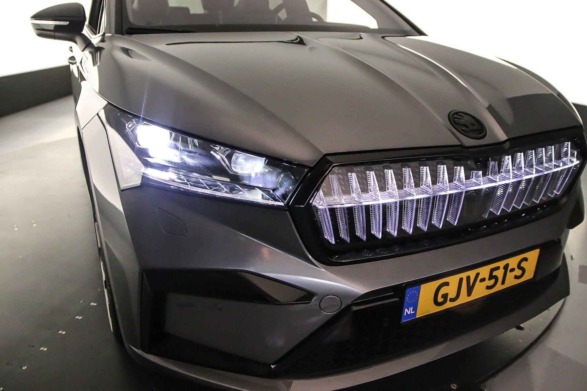 Skoda Enyaq 60 Sportline 180pk Automaat Panoramadak, Adaptive cruise control, Navigatie, Achteruitrijcamera, LED matrix verlichting, Elektrische achterklep, Verwarmde voorruit, Parkeersensoren - 53/53