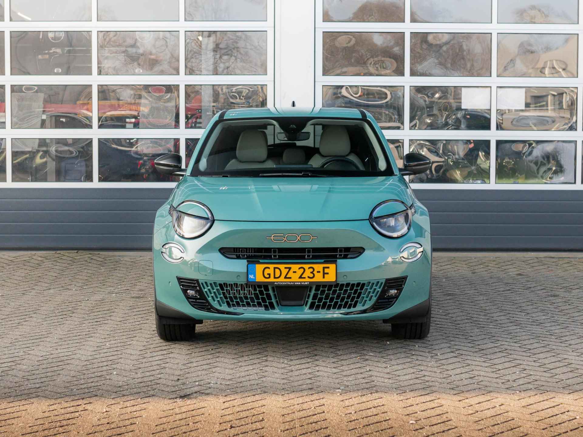 Fiat 600 1.2 Hybrid 100 La Prima | Automaat | PDC | Adapt. Cruise | Clima | Apple Carplay | Stoelverwarming | Keyless | BSM | 18" | Camera - 2/30