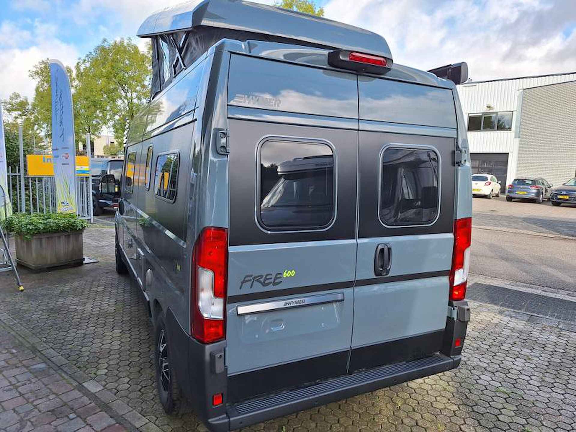 Hymer Free 600 Campus  - 9G AUTOMAAT + SLAAPDAK - 5/25