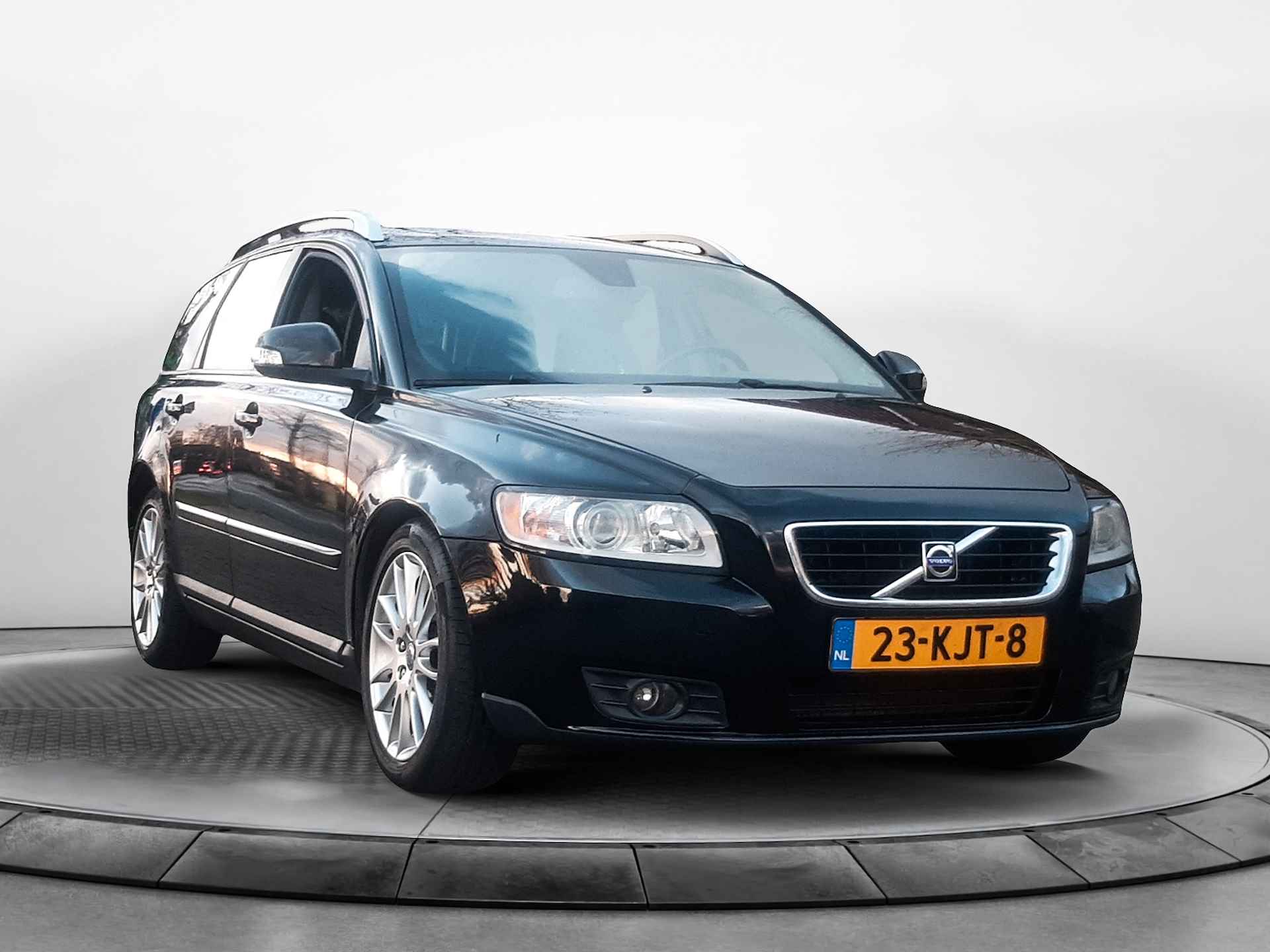 Volvo V50 2.0 (146 PK) 2e-Eig. Keurig-Onderh. BOVAG-GARANTIE. NL-AUTO. Trekhaak, Navigatie, Airco/Climate, L.M.Velgen-17-Inch, Black-Edition, Elektrische-Bestuurderstoel, Cruise-Control, Audio-High-Performance - 13/52