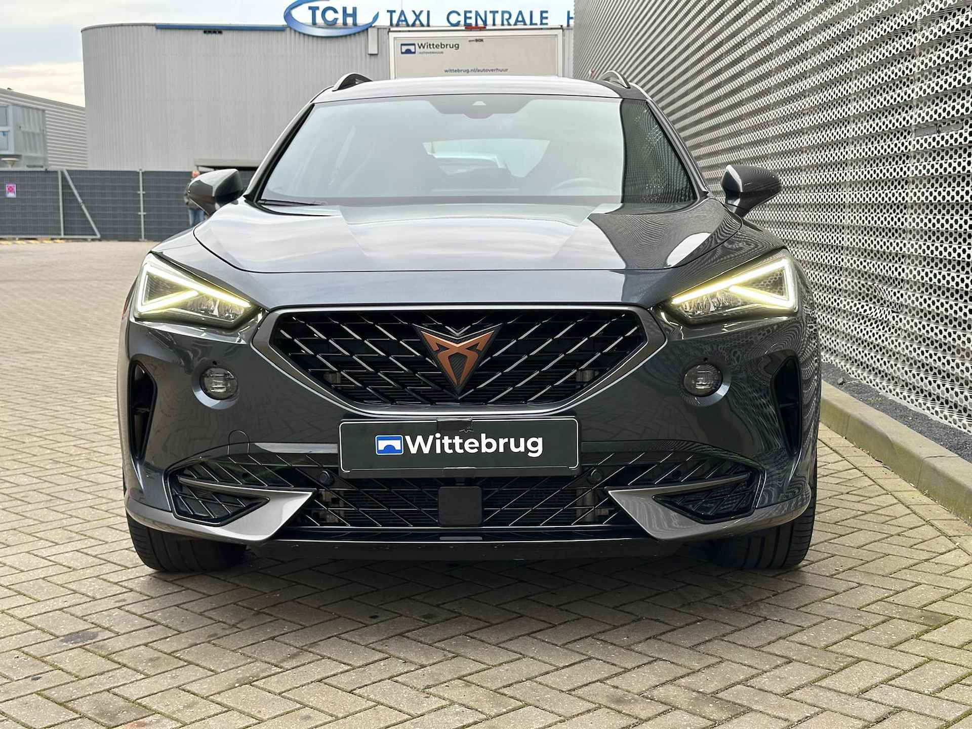 CUPRA Formentor 1.4 e-Hybrid 245PK VZ Performance / Digitale Cockpit / Achteruitrijcamera / Dodehoek Sensor / Stuur + Stoelverwarming / Full-LED P4 - 10/28