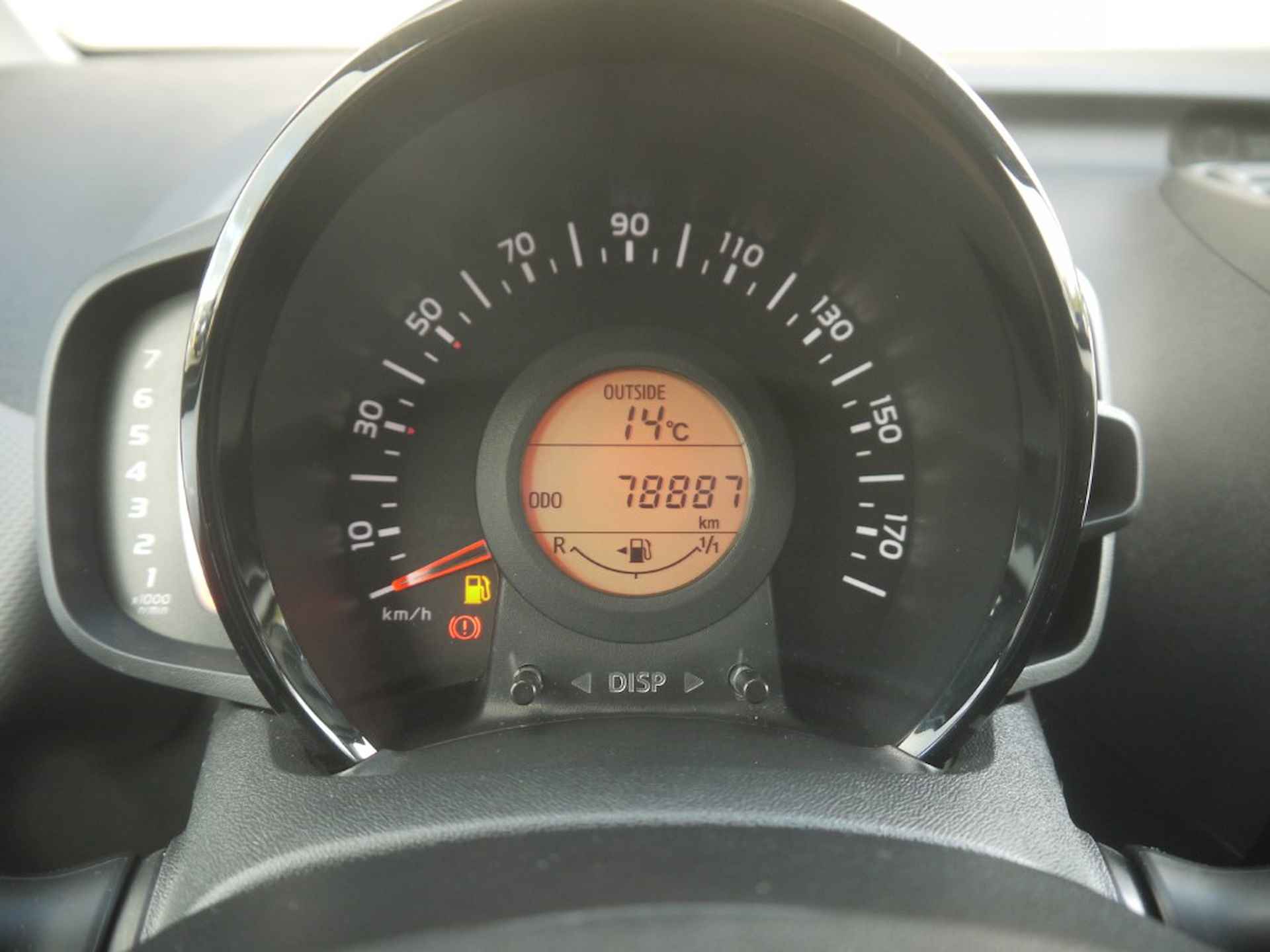 Peugeot 108 1.0 e-VTi Allure TOP! Cabrio NL-Auto!! Climate I Camera I Key-less -- A.S. ZONDAG GEOPEND VAN 11.00 T/M 15.30 -- - 16/36