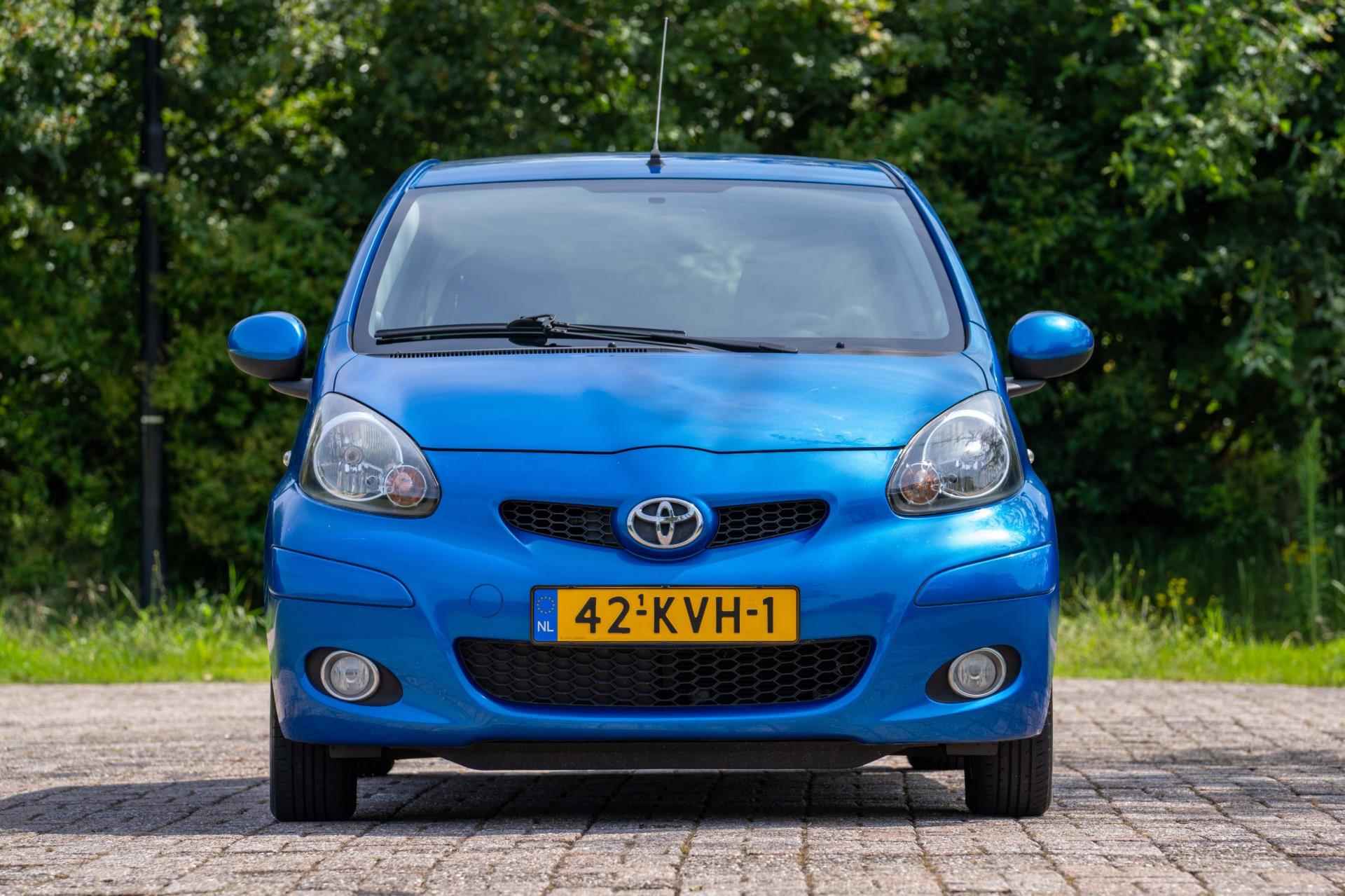 Toyota Aygo 1.0-12V Dynamic Blue 63.000 km + NAP - 9/33