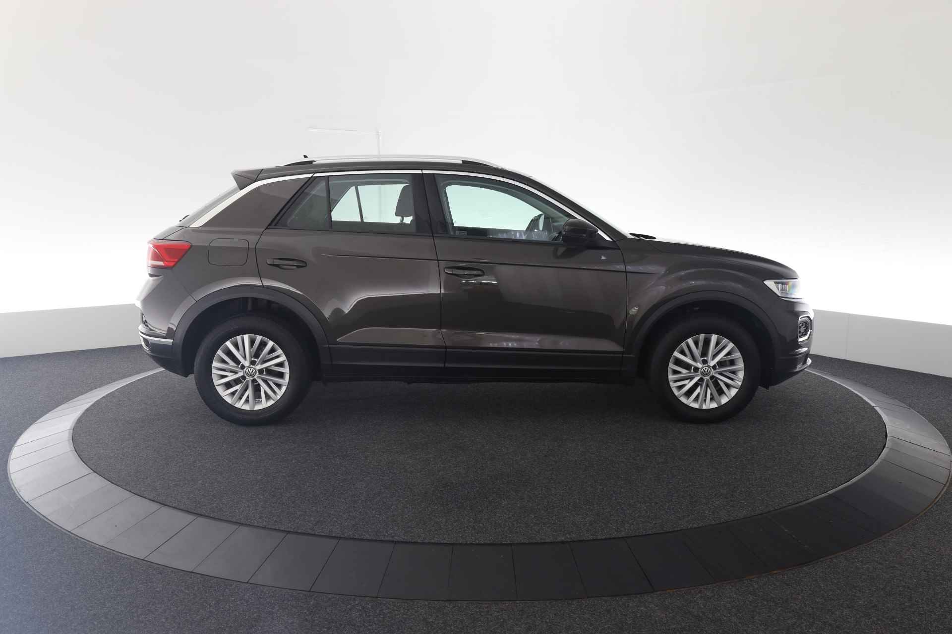 Volkswagen T-Roc 1.5 TSI Style Business | PDC V+A | Clima - 6/40