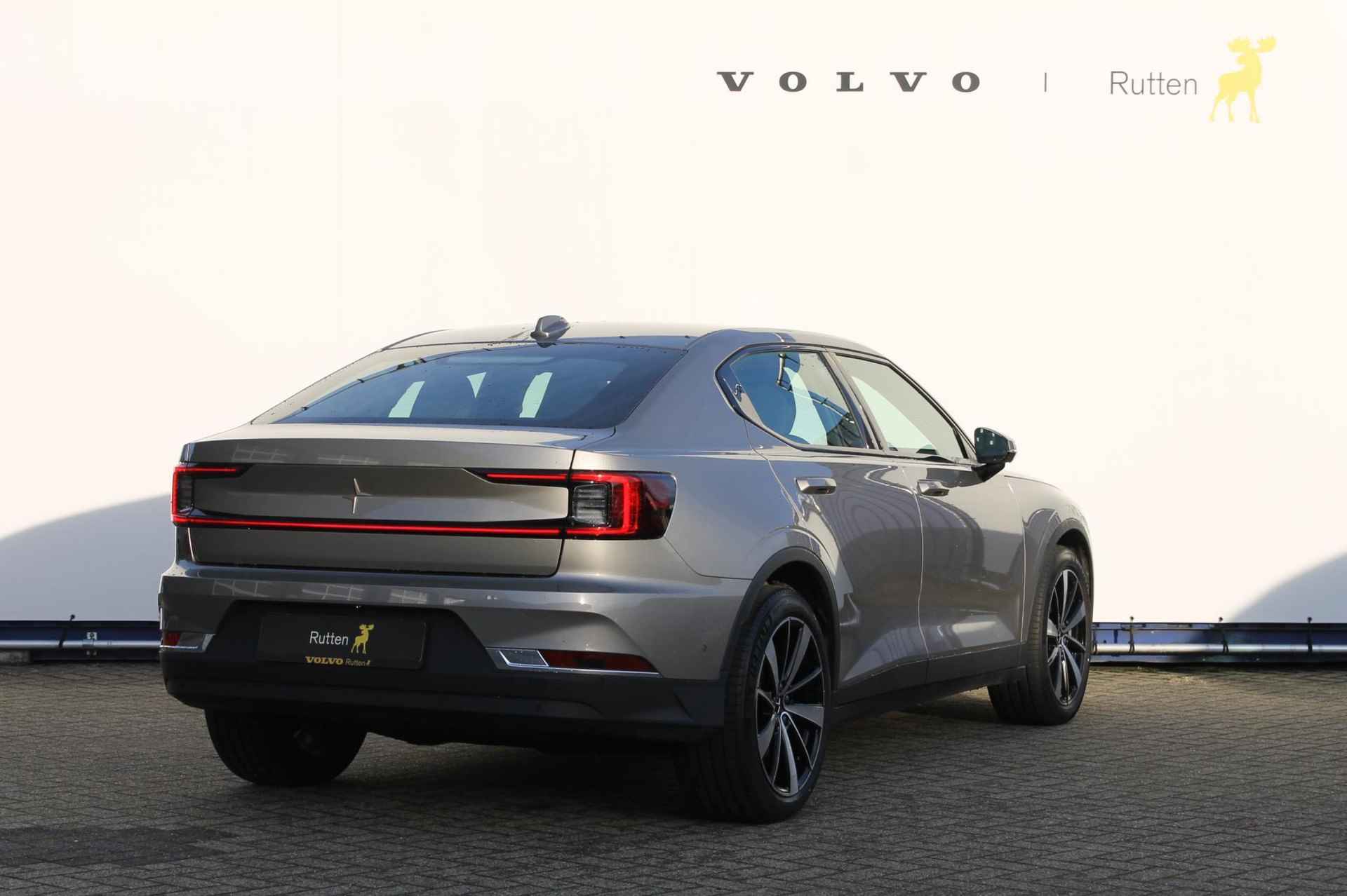 Polestar 2 Long Range Single Motor 78 kWh 232PK Automaat / Google Navigatie / Apple Carplay / Bereik tot 471km / 360 graden rondom zicht camera / 19" lichtmetalen velgen / Elektrisch verstelbare bestuurdersstoel met geheugen - 2/37