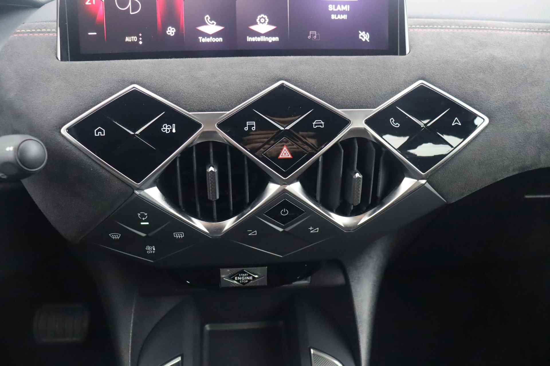 DS 3 E-Tense Performance Line 54 kWh *Head-Up Display * Drive Pack * Achteruitrijcamera - 20/43