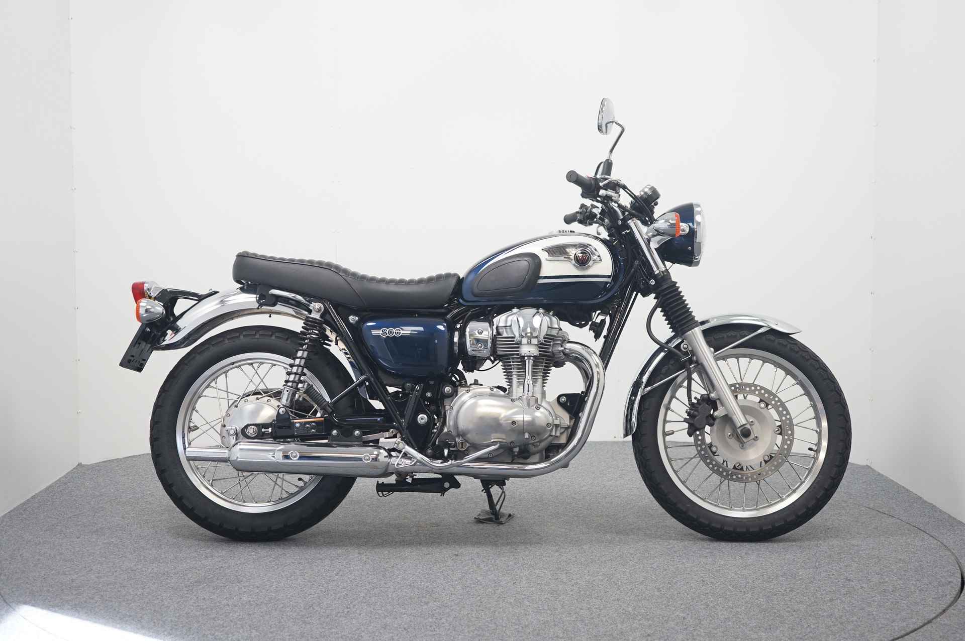 Kawasaki W 800 - 1/14