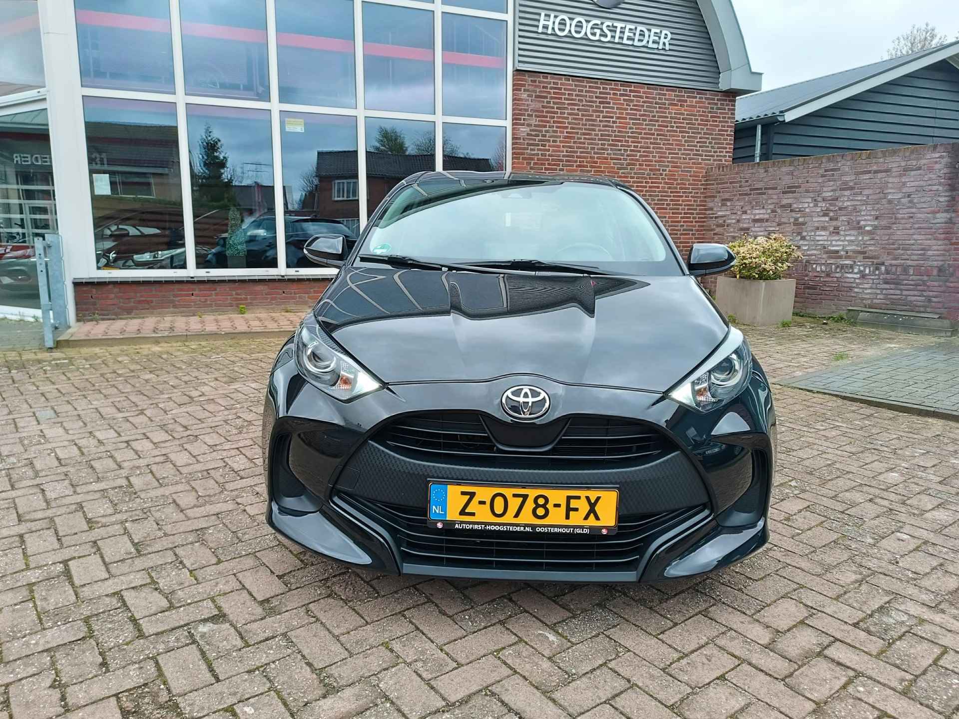 Toyota Yaris 1.0 VVT-i Active, Carplay, camera, adapt. cruise - 17/24