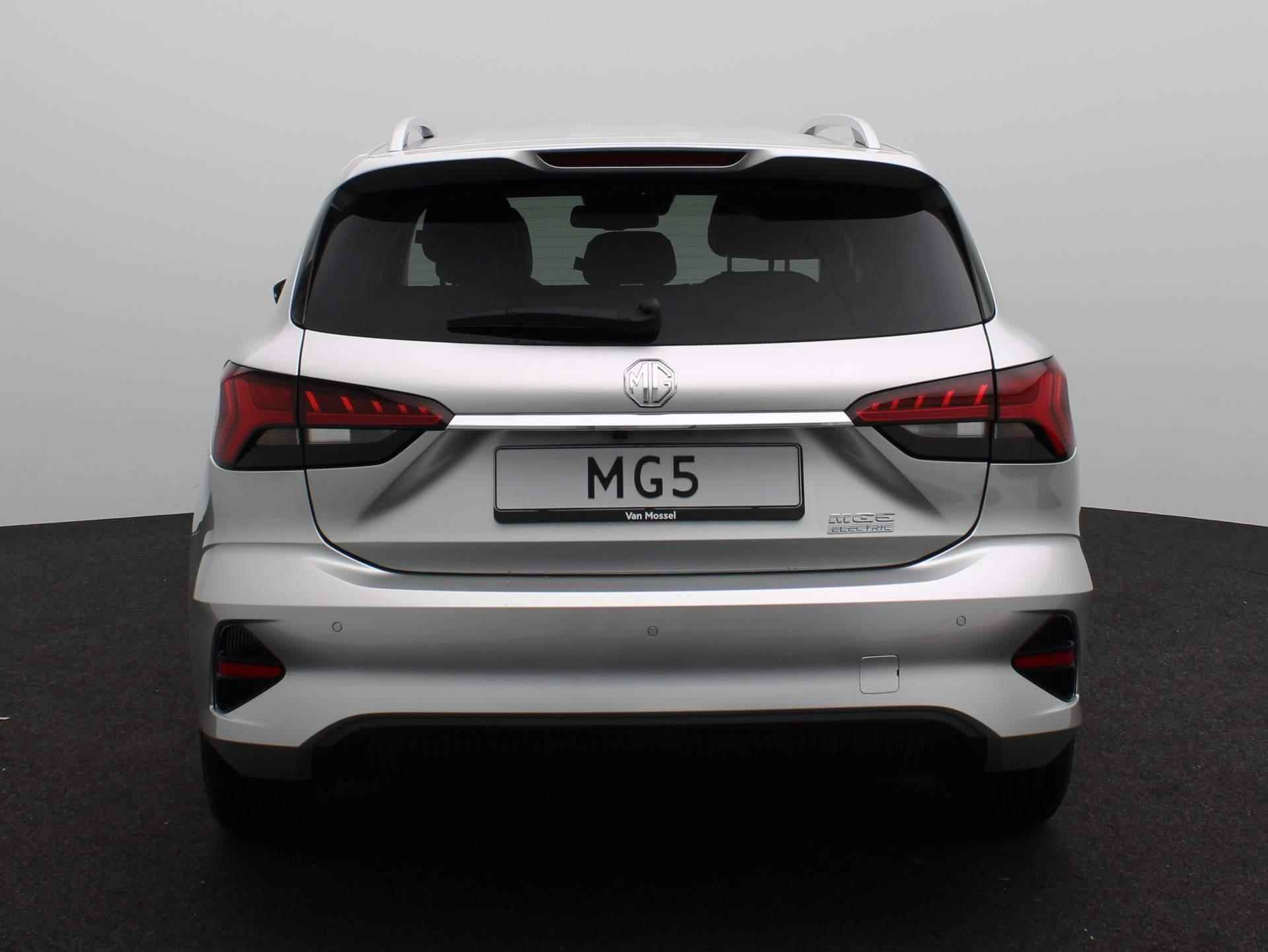 MG 5 Standard Range Luxury 50 kWh | Platinum Deal €3.745,- Korting | Subsidie €2.000 | Leder | LED | Carplay | 360 CAM - 6/28