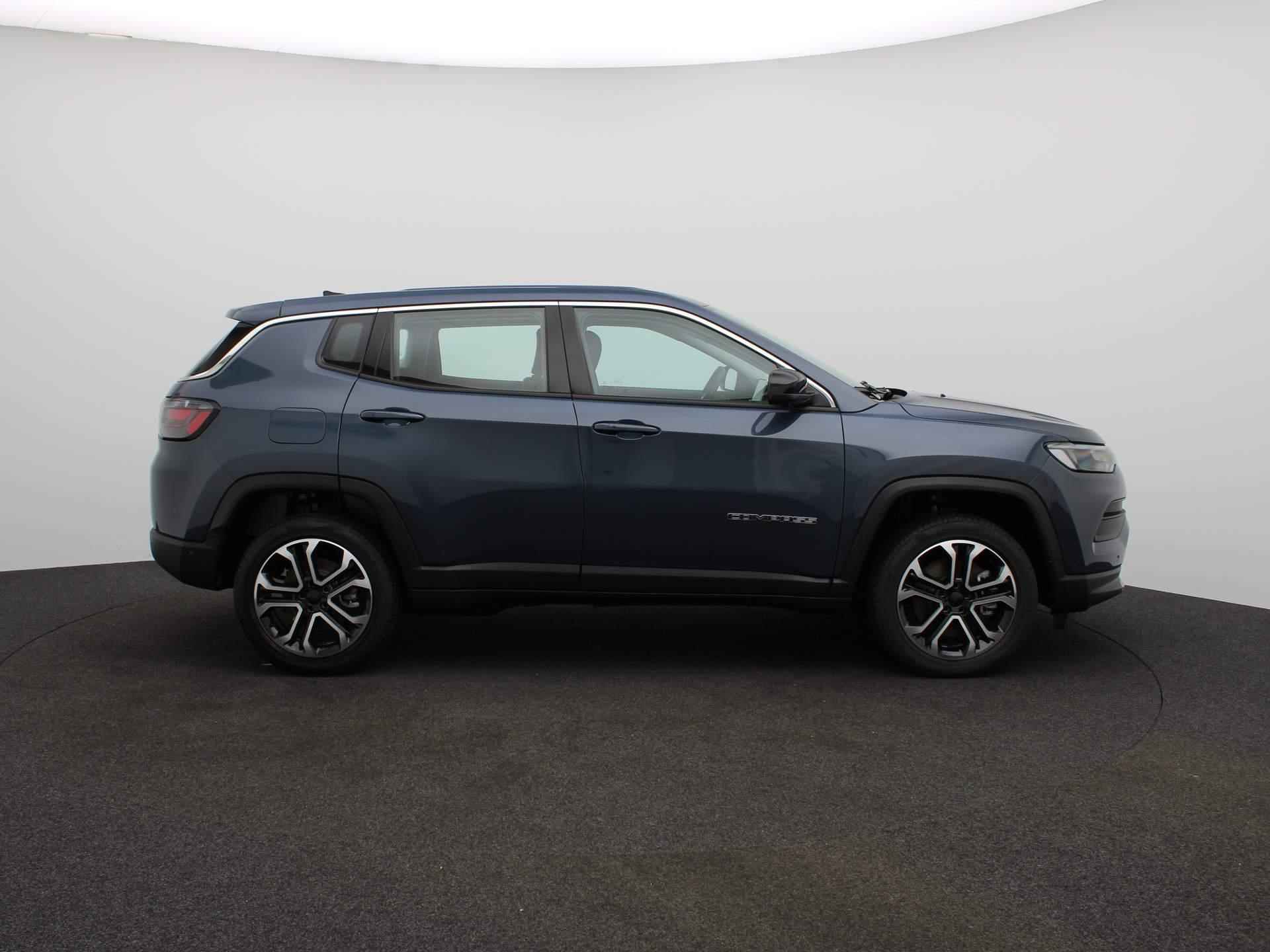 Jeep Compass 4xe 190 Plug-in Hybrid Electric Altitude | 360 Camera | Parkeersensoren Rondom | Verwarmbare Voorstoelen | 18'' Velgen | - 6/26