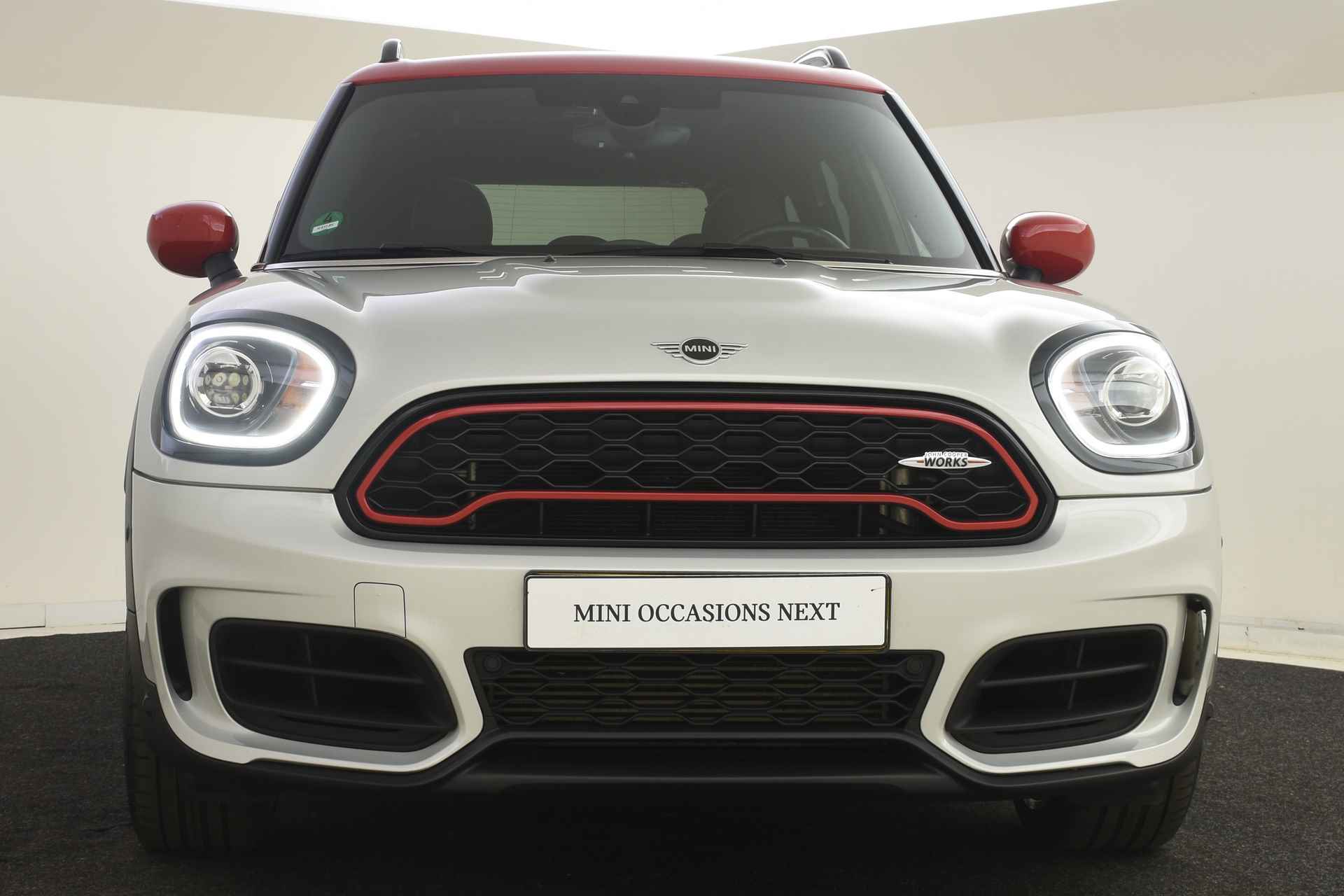 MINI Countryman JCW ALL4 Chili Automaat / Panoramadak / Achteruitrijcamera / Comfort Access / LED / Apple CarPlay / Park Assistant / Stoelverwarming - 22/50