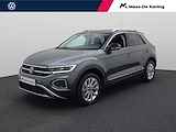 Volkswagen T-Roc 1.5TSI/150PK Style DSG · Navigatie · Parkeersensoren · Trekhaak · Garantie tot januari 2026